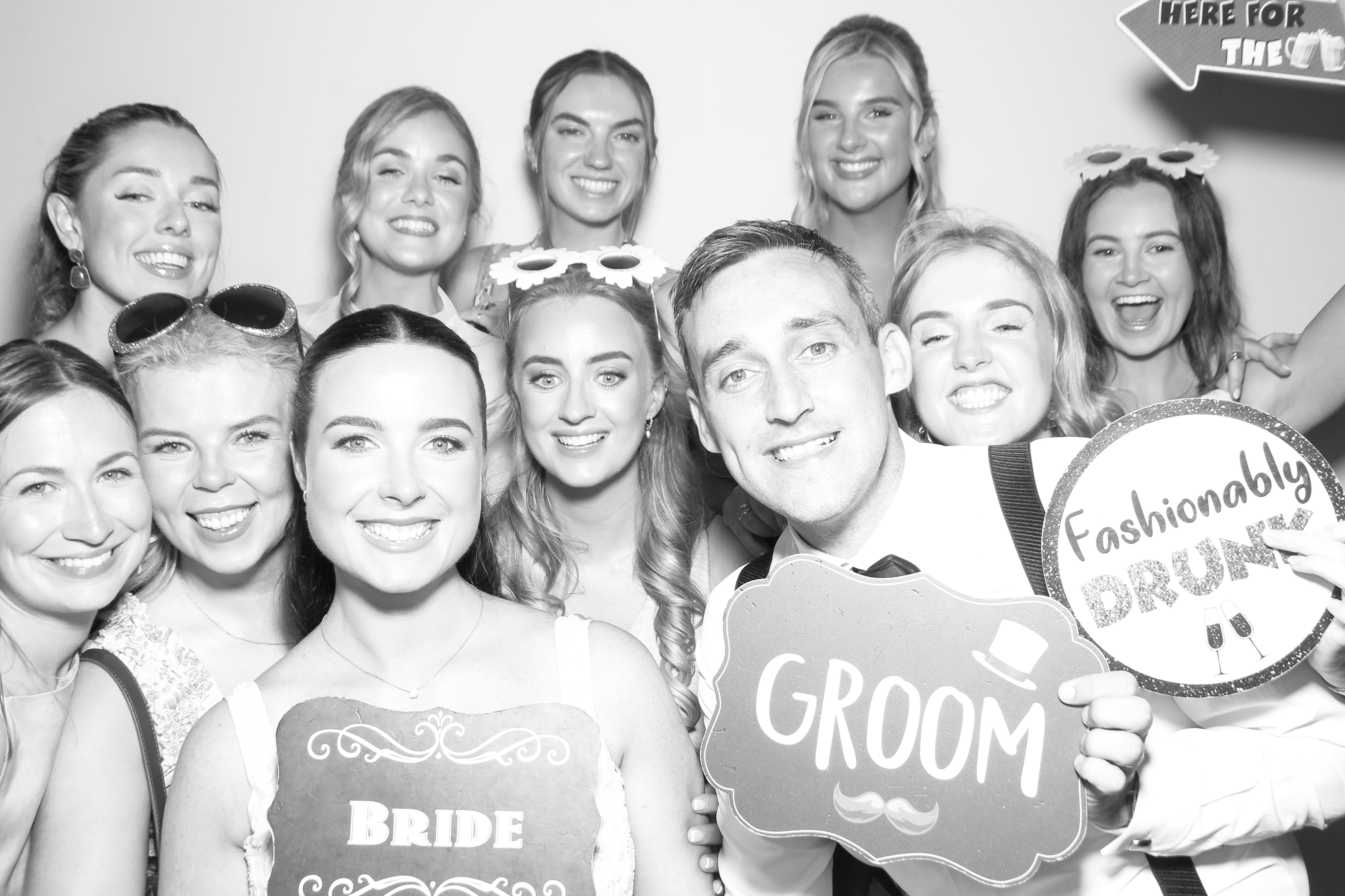 Roisin & Brendan | View more photos from the event at gallery.snapmagic.ie/u/SnapMagic/Roisin-Brendan