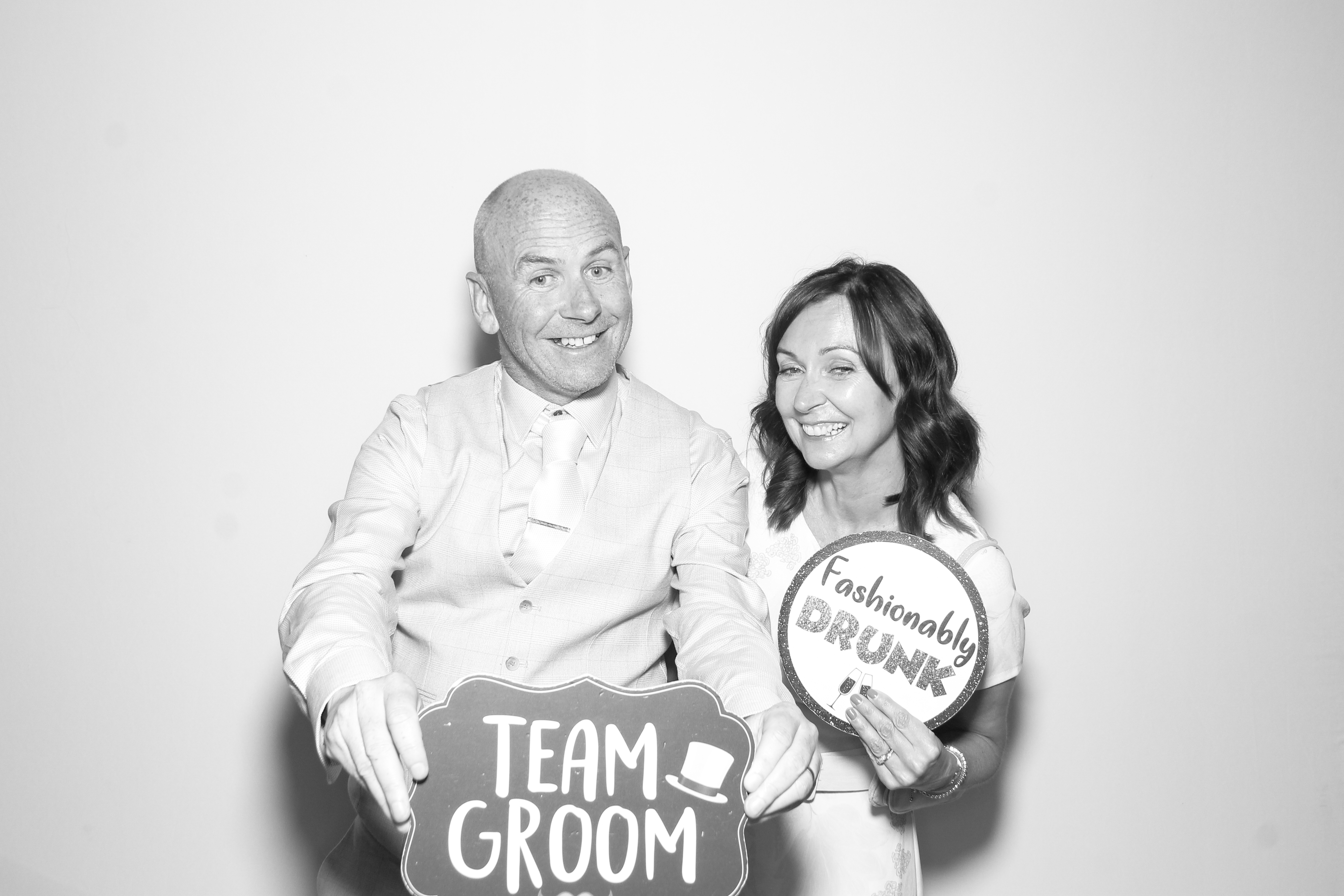 Roisin & Brendan | View more photos from the event at gallery.snapmagic.ie/u/SnapMagic/Roisin-Brendan