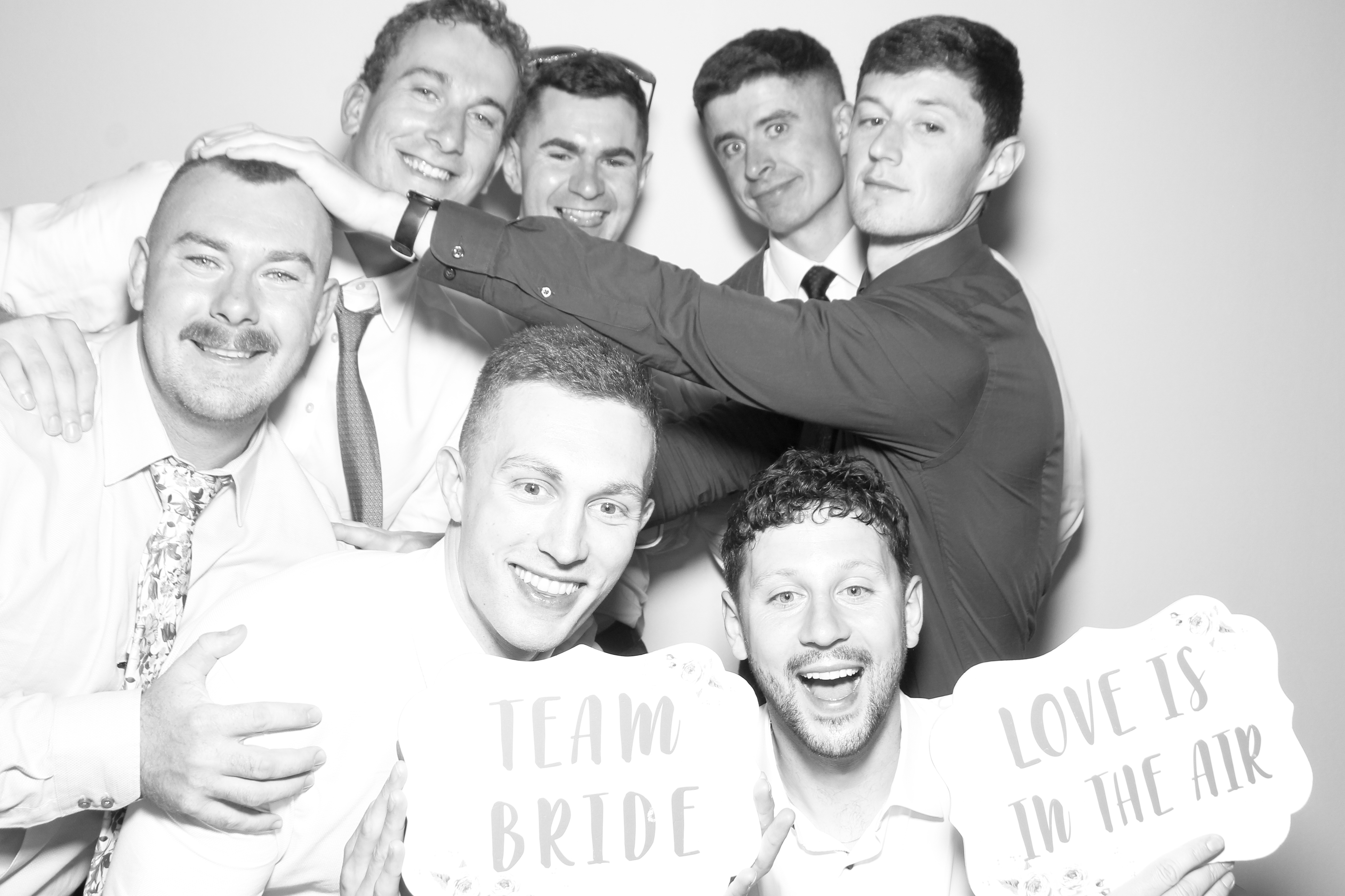 Roisin & Brendan | View more photos from the event at gallery.snapmagic.ie/u/SnapMagic/Roisin-Brendan