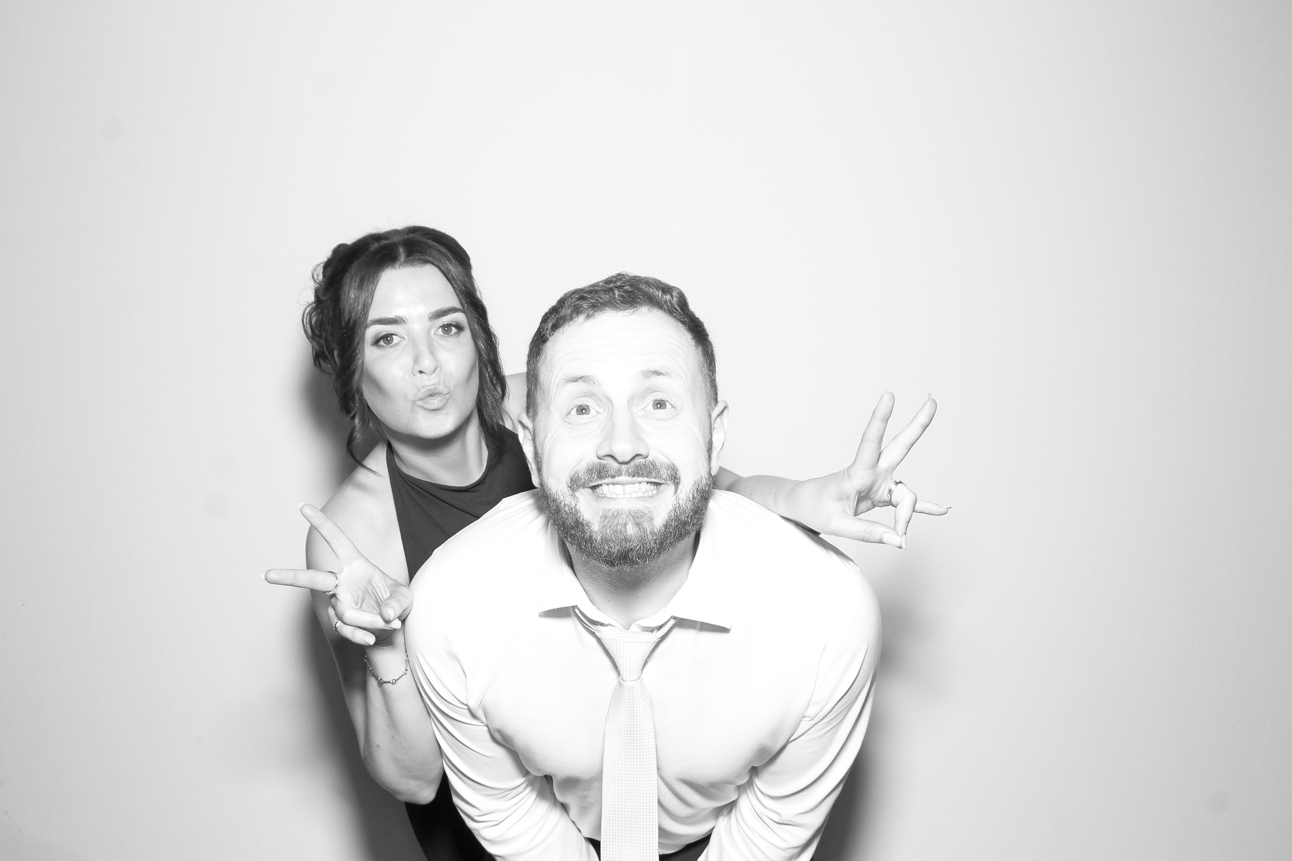Roisin & Brendan | View more photos from the event at gallery.snapmagic.ie/u/SnapMagic/Roisin-Brendan