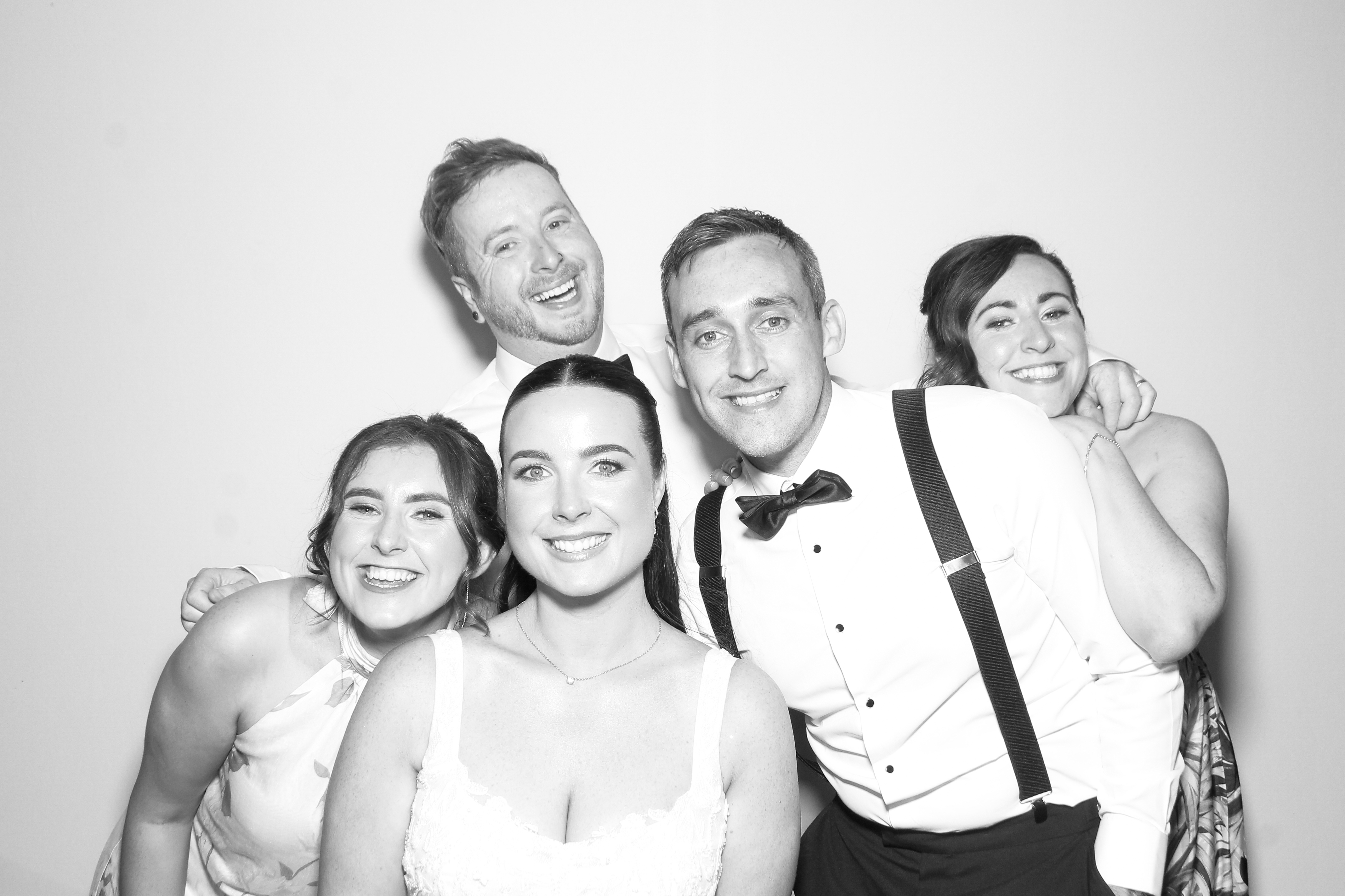 Roisin & Brendan | View more photos from the event at gallery.snapmagic.ie/u/SnapMagic/Roisin-Brendan