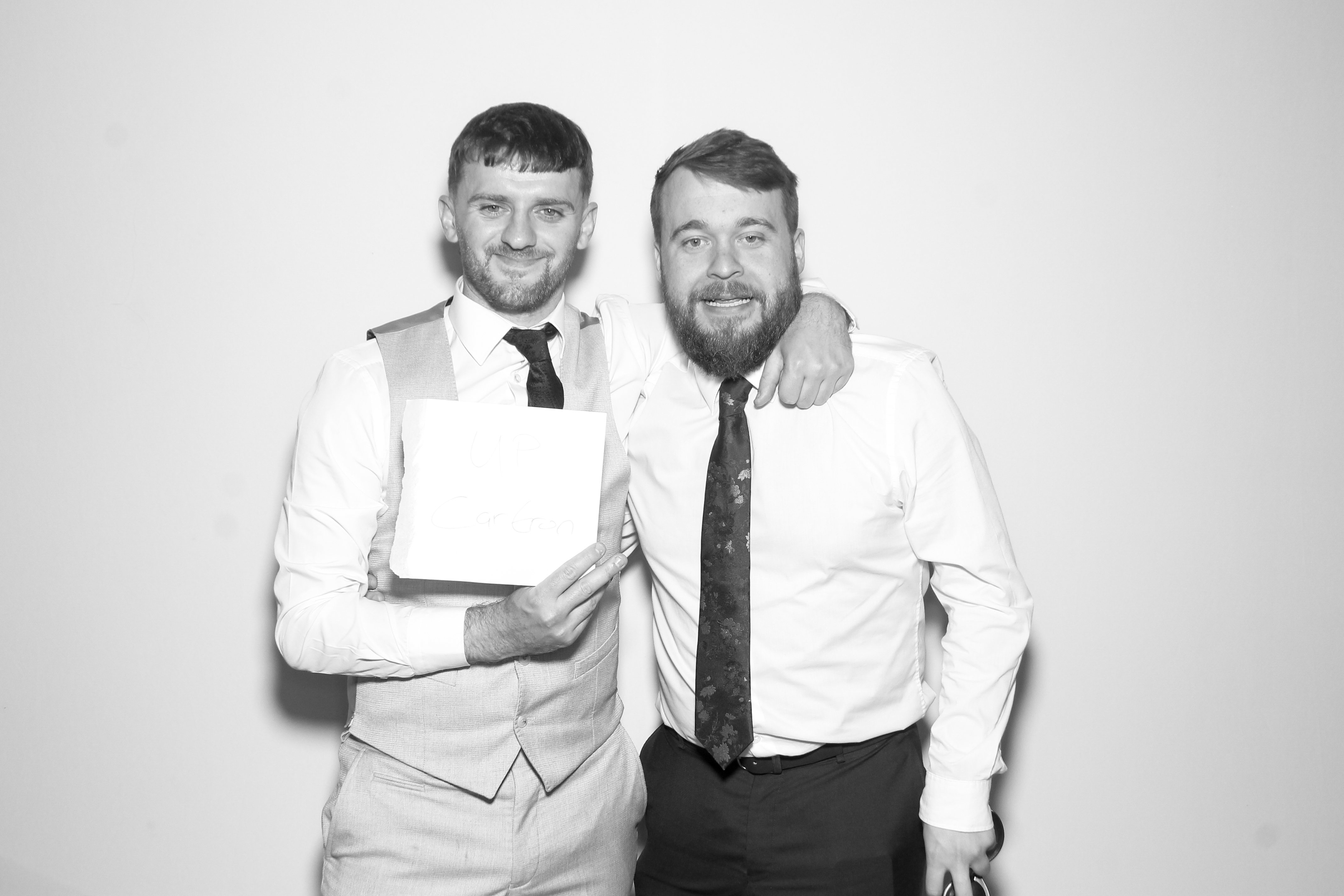 Roisin & Brendan | View more photos from the event at gallery.snapmagic.ie/u/SnapMagic/Roisin-Brendan