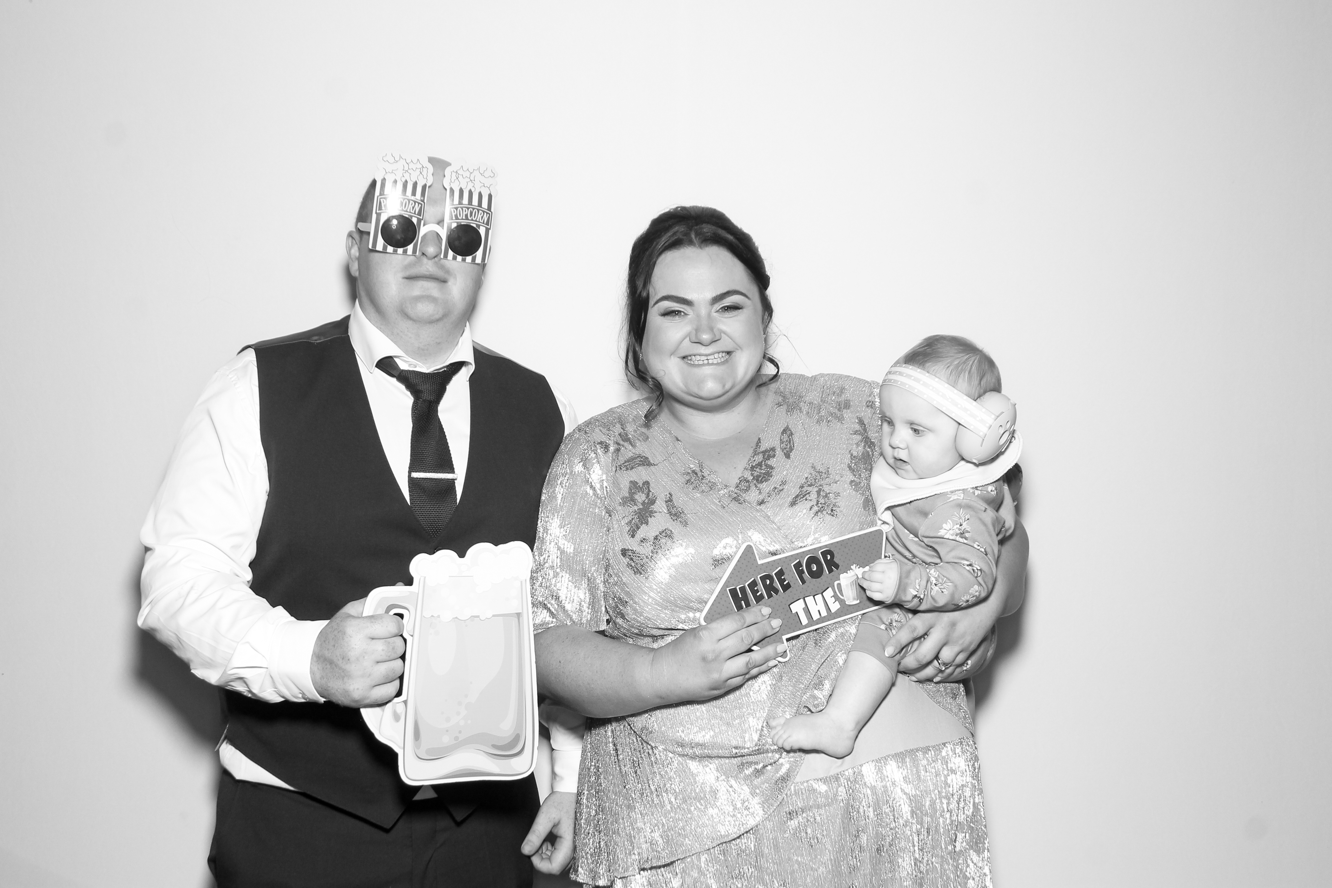 Roisin & Brendan | View more photos from the event at gallery.snapmagic.ie/u/SnapMagic/Roisin-Brendan