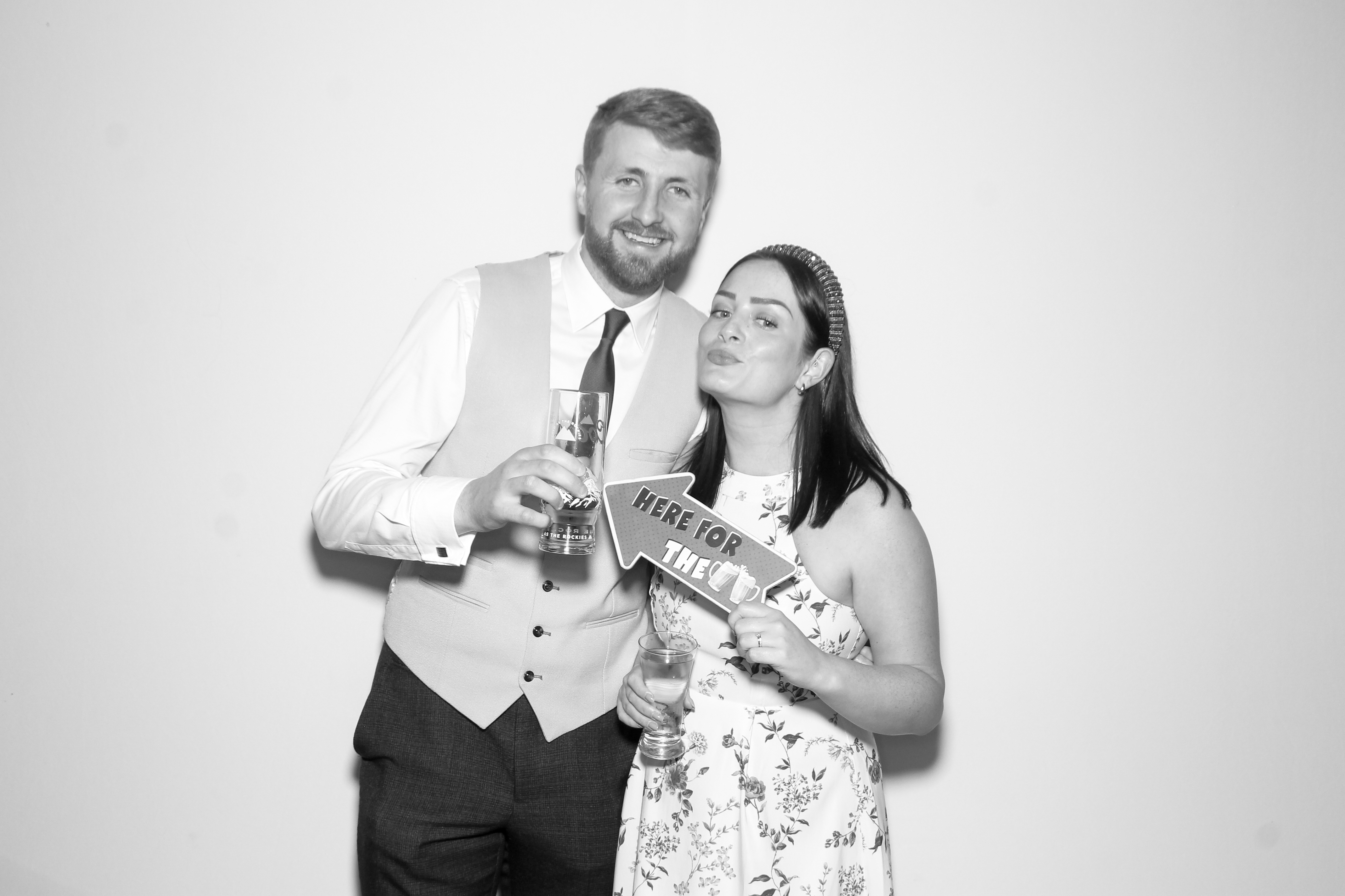 Roisin & Brendan | View more photos from the event at gallery.snapmagic.ie/u/SnapMagic/Roisin-Brendan