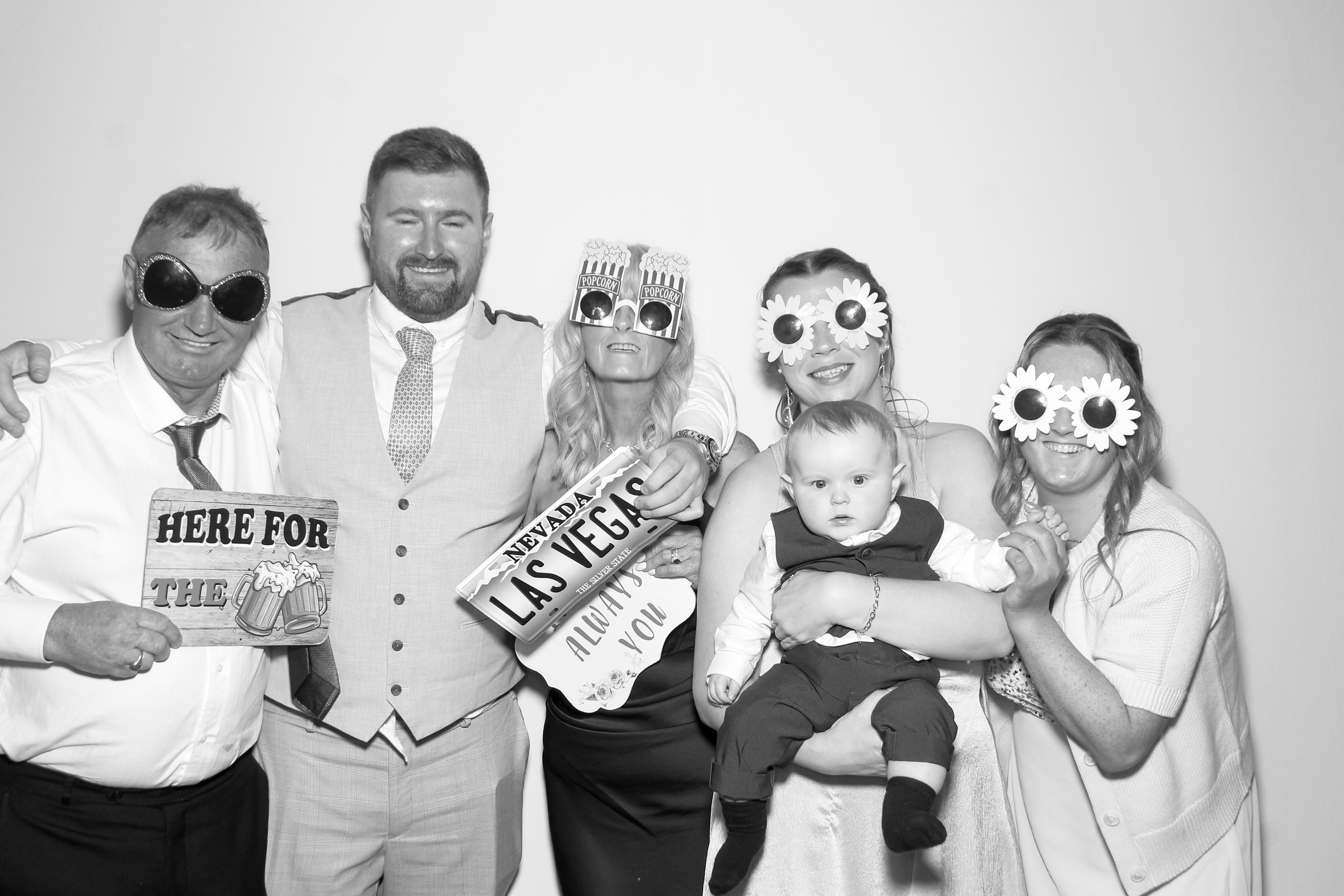 Roisin & Brendan | View more photos from the event at gallery.snapmagic.ie/u/SnapMagic/Roisin-Brendan