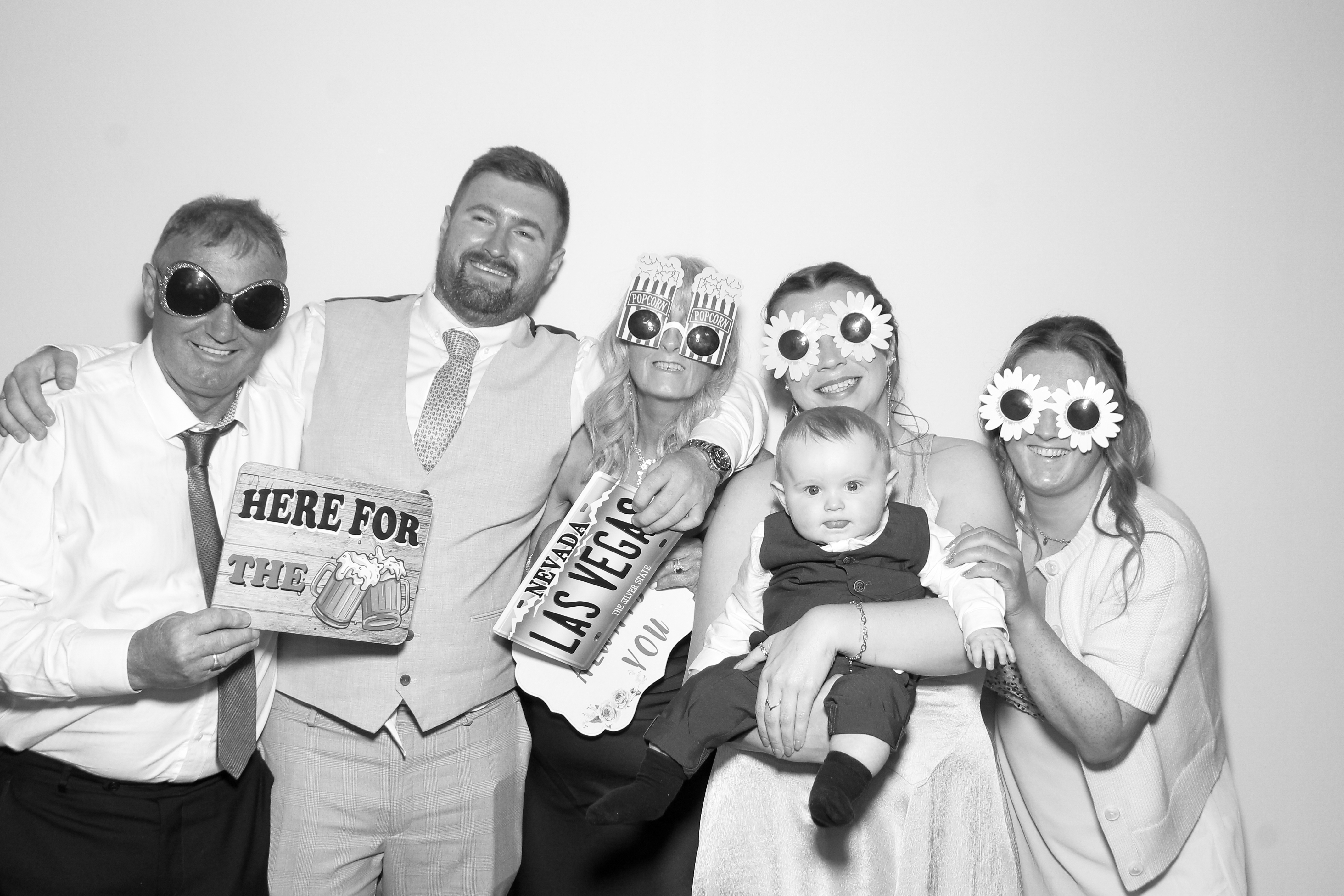 Roisin & Brendan | View more photos from the event at gallery.snapmagic.ie/u/SnapMagic/Roisin-Brendan