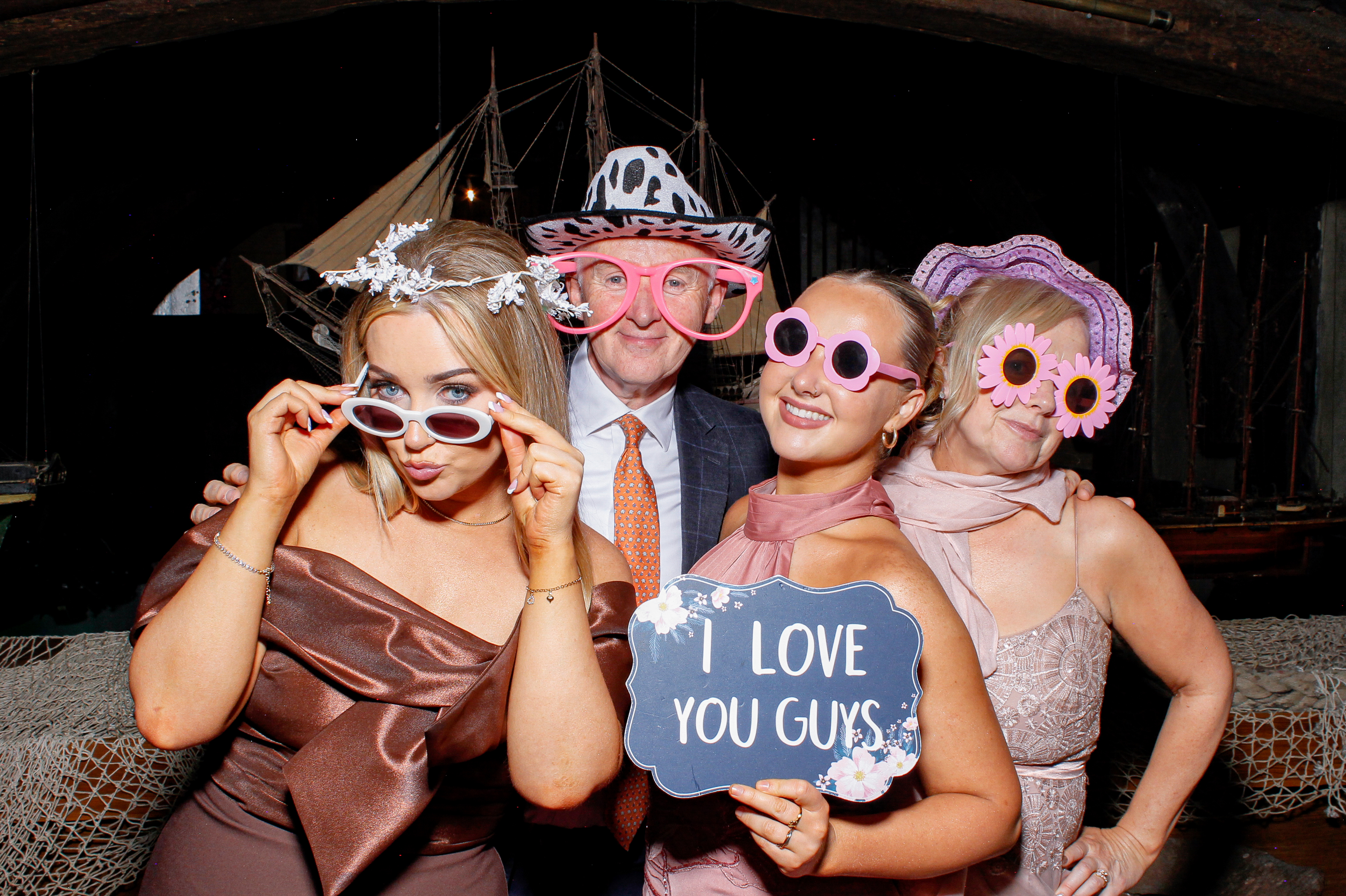 Rosa & Ryan | View more photos from the event at gallery.snapmagic.ie/u/SnapMagic/Rosa-Ryan