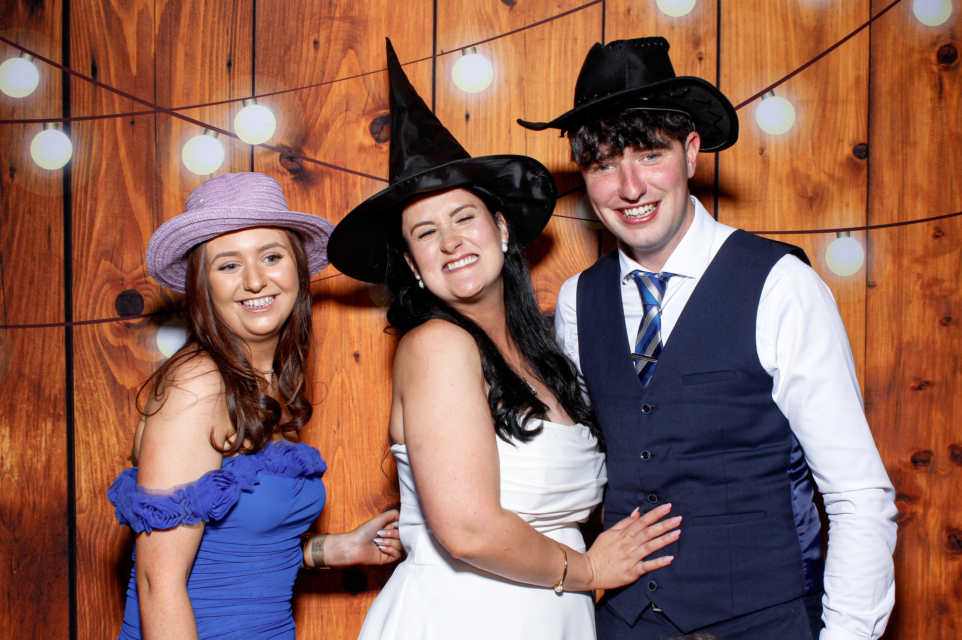 Sarah & Conor | View more photos from the event at gallery.snapmagic.ie/u/SnapMagic/Sarah-Conor