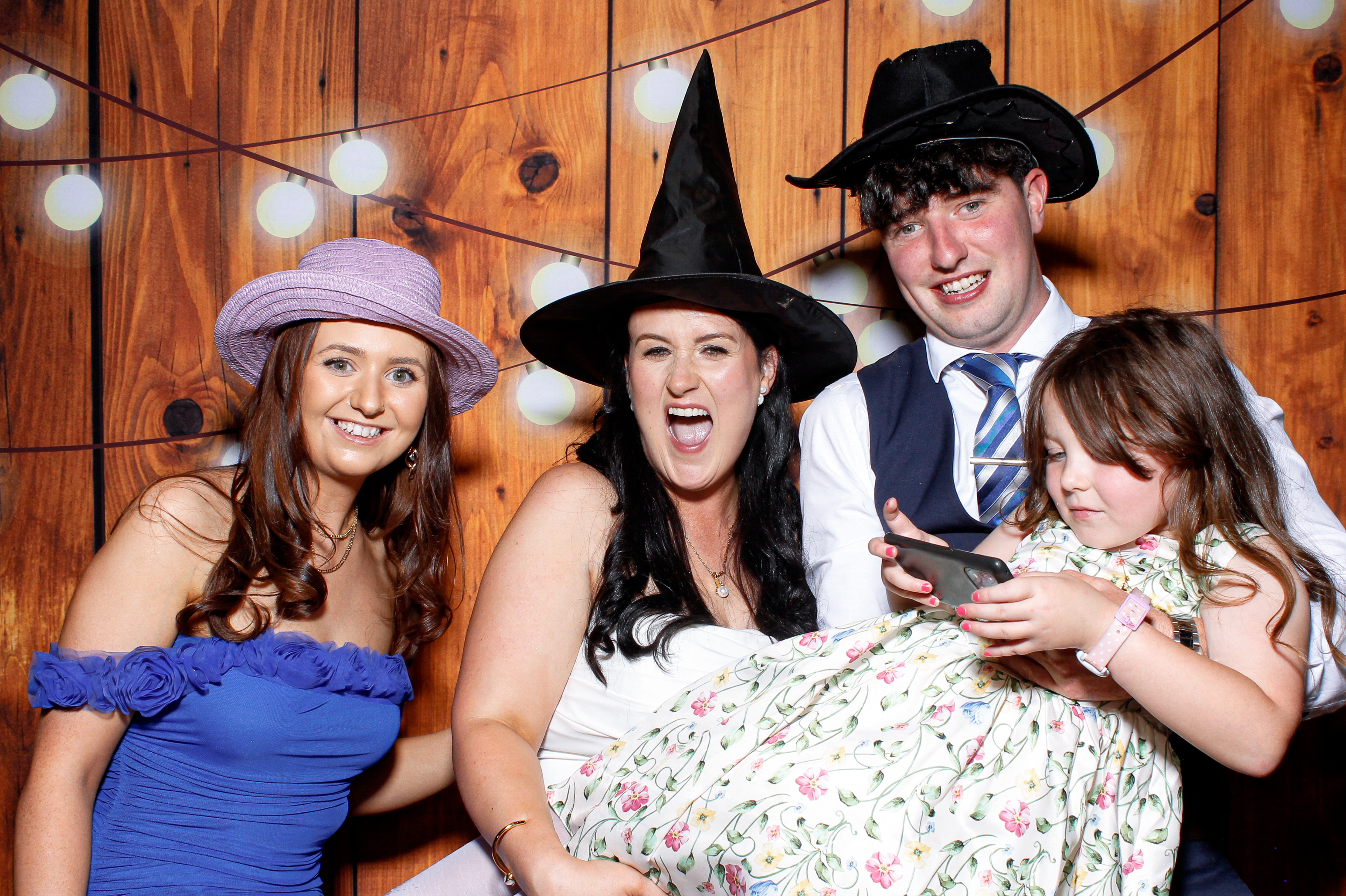 Sarah & Conor | View more photos from the event at gallery.snapmagic.ie/u/SnapMagic/Sarah-Conor