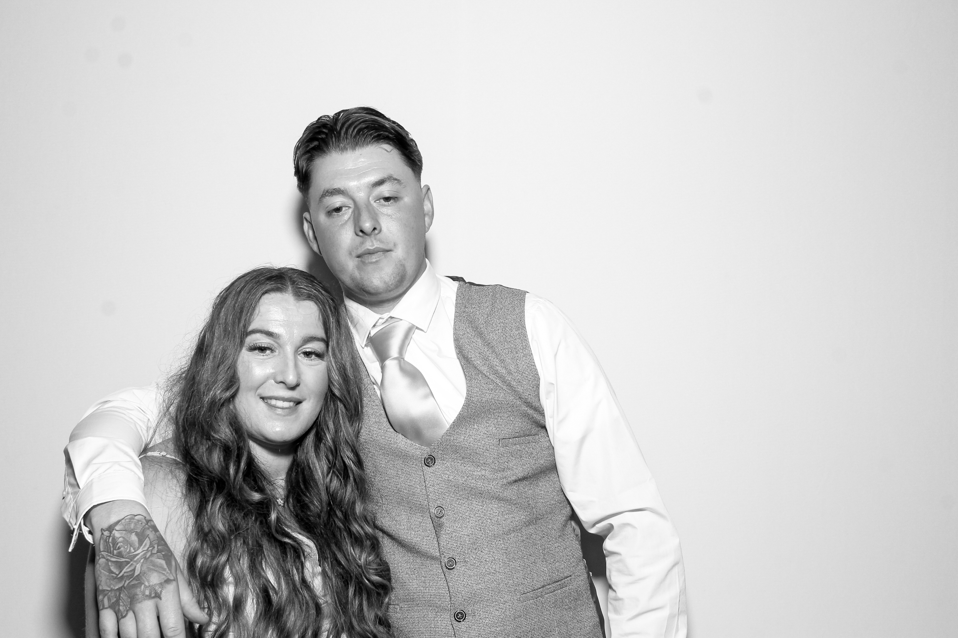 Sarah & Danny | View more photos from the event at gallery.snapmagic.ie/u/SnapMagic/Sarah-Danny