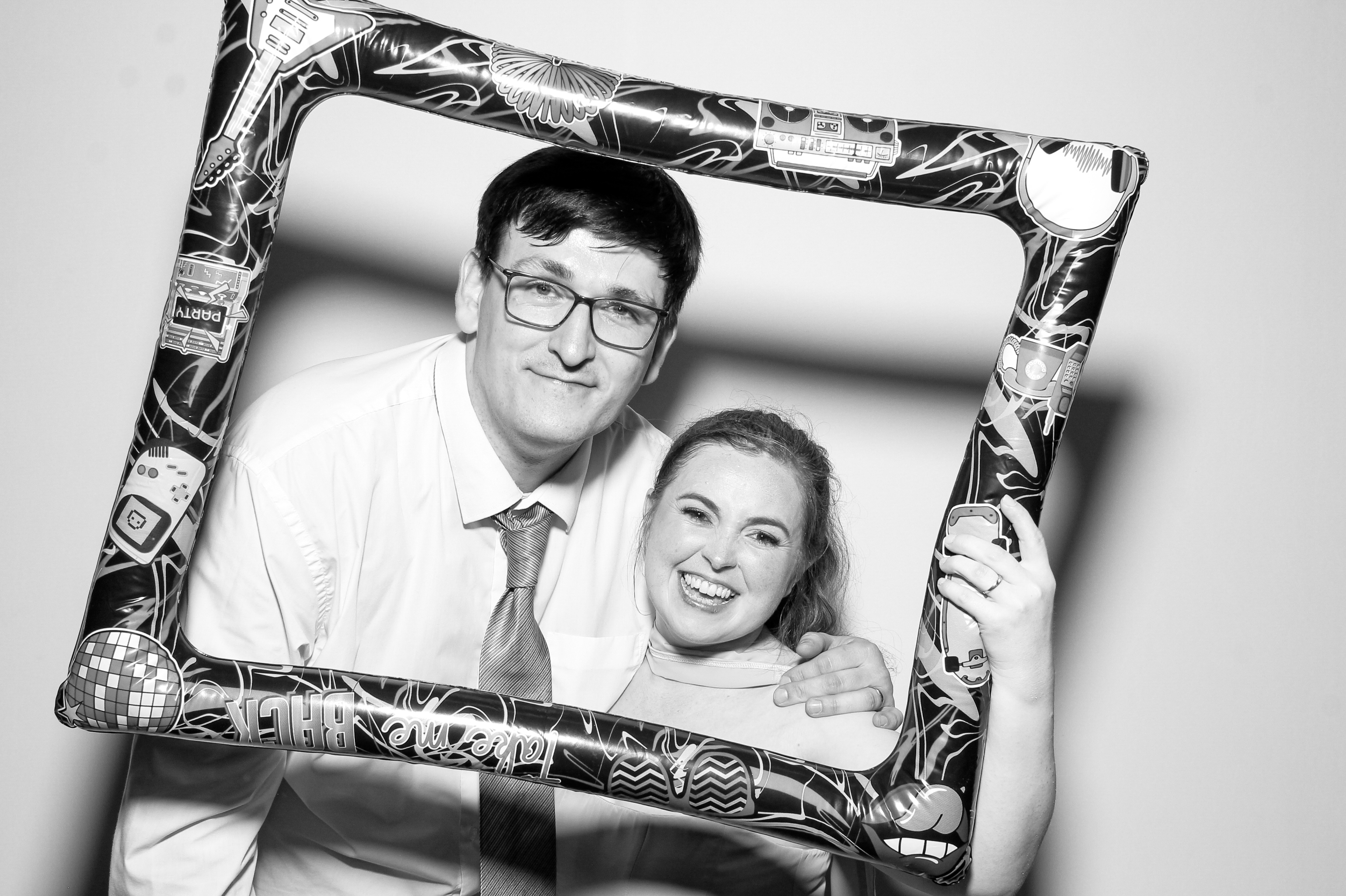 Sarah & Danny | View more photos from the event at gallery.snapmagic.ie/u/SnapMagic/Sarah-Danny