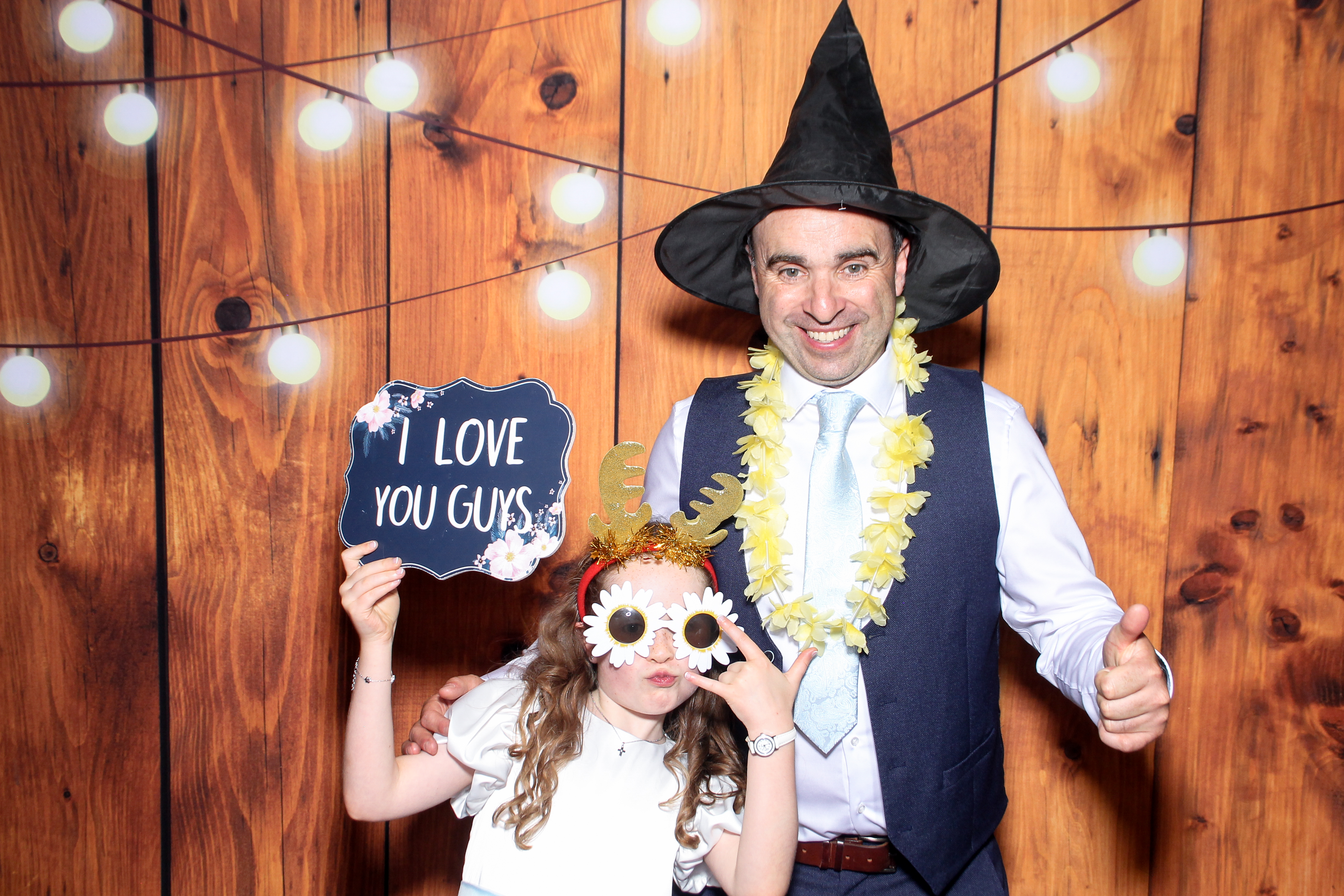 Shauna & Thomas | View more photos from the event at gallery.snapmagic.ie/u/SnapMagic/Shauna-Thomas