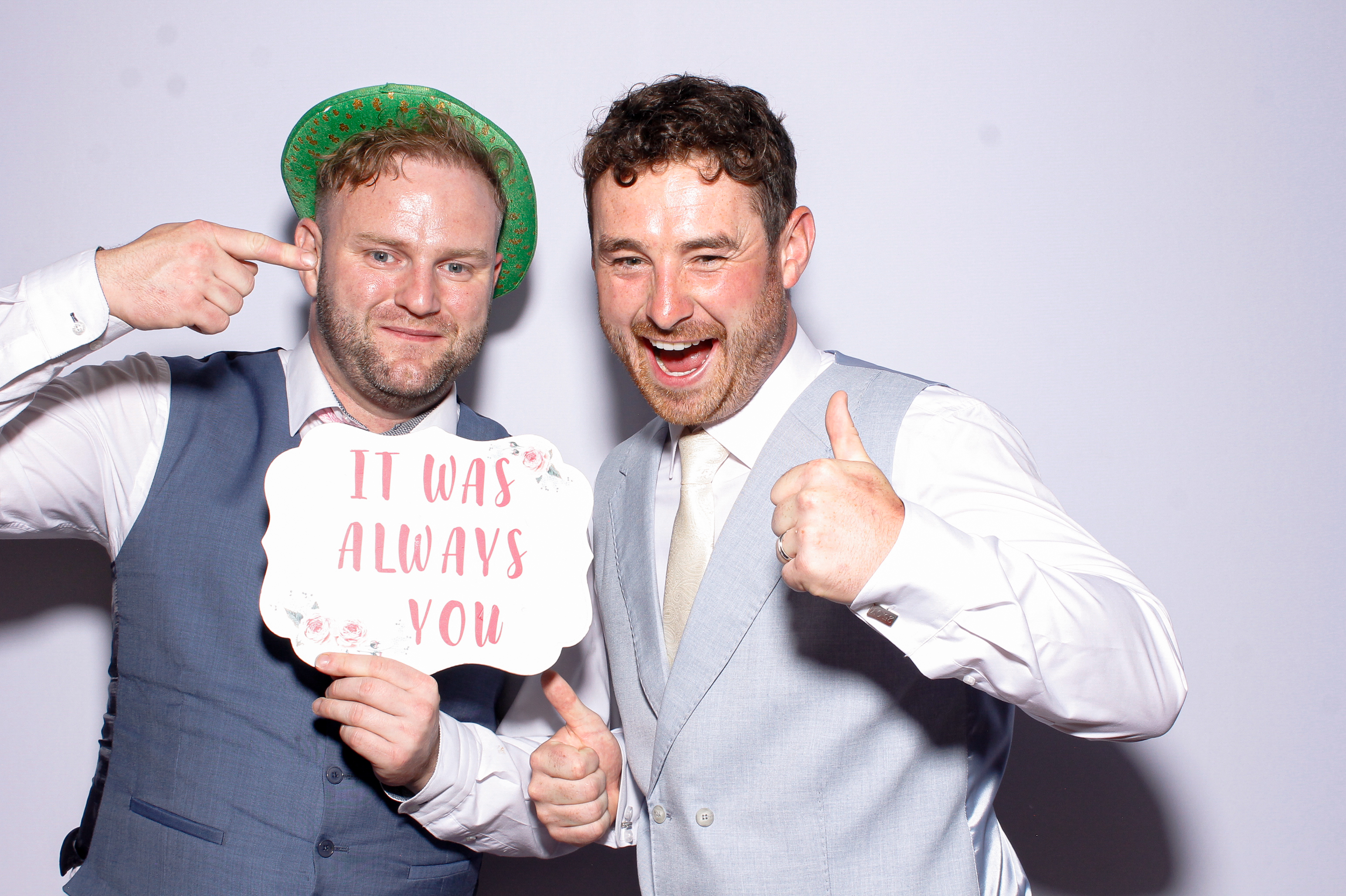 Sinead & Fergal | View more photos from the event at gallery.snapmagic.ie/u/SnapMagic/Sinead-Fergal