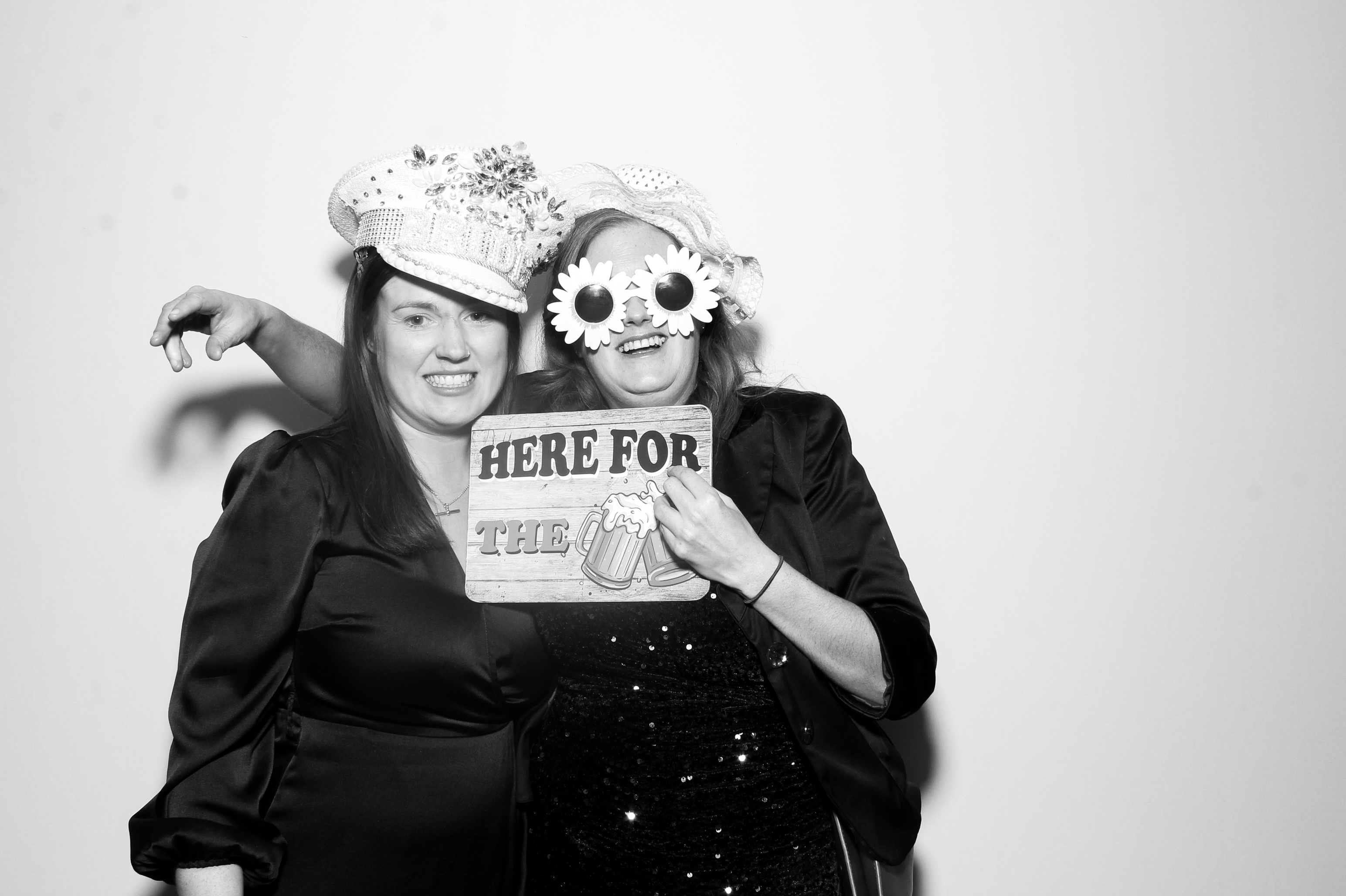 Sonia & Brett | View more photos from the event at gallery.snapmagic.ie/u/SnapMagic/Sonia-Brett