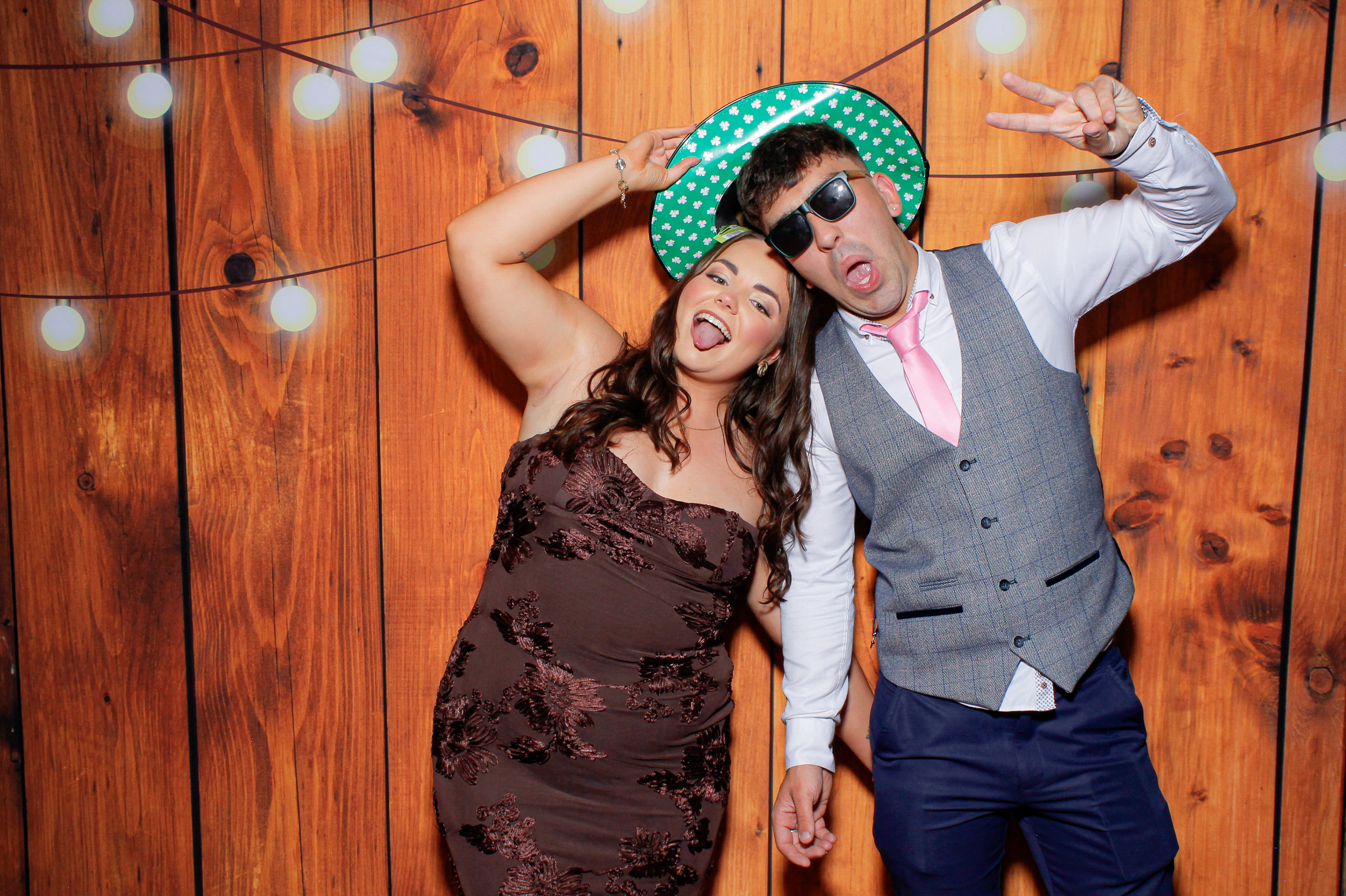 Stasia & Steven | View more photos from the event at gallery.snapmagic.ie/u/SnapMagic/Stasia-Steven