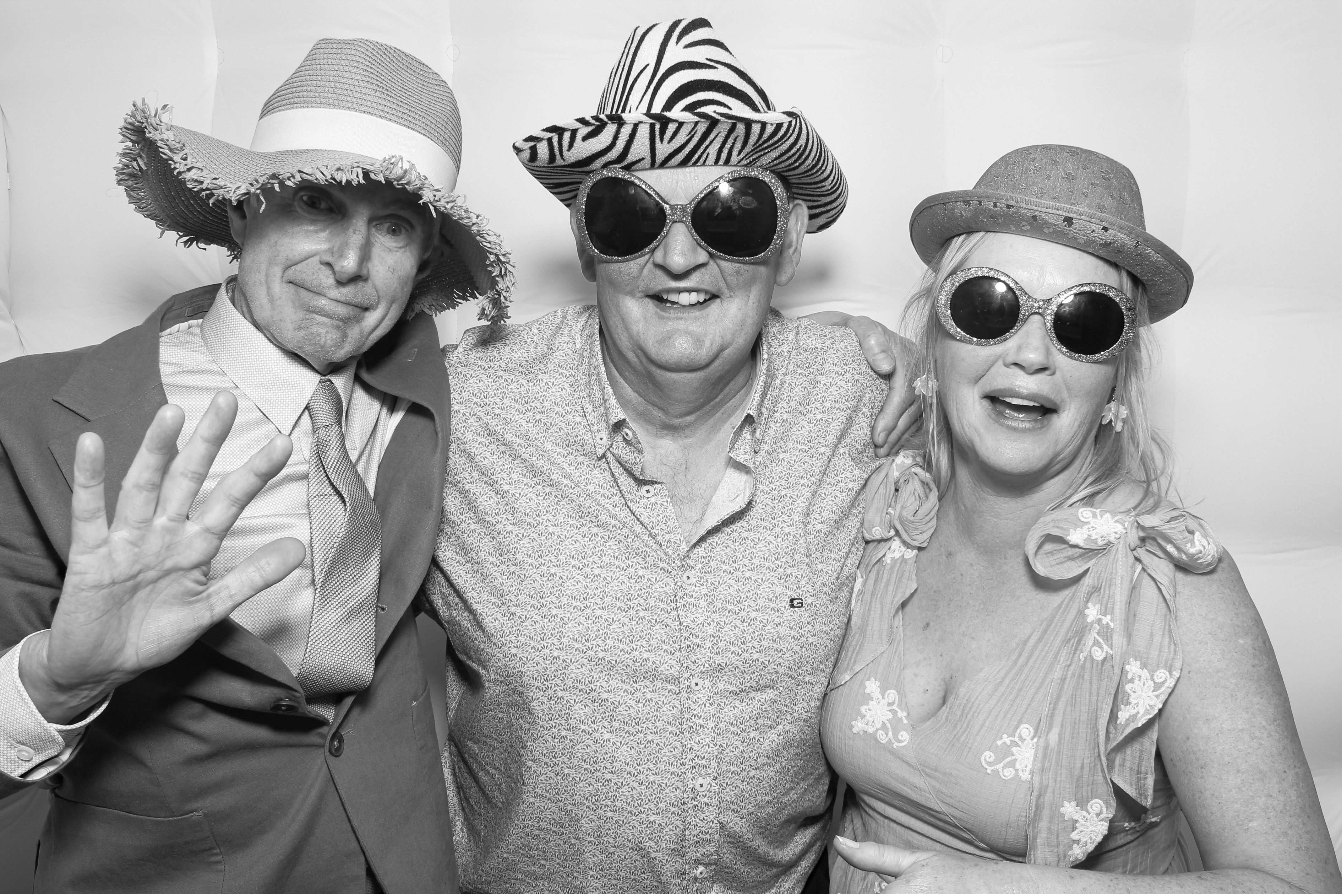The Gallaghers | View more photos from the event at gallery.snapmagic.ie/u/SnapMagic/The-Gallaghers