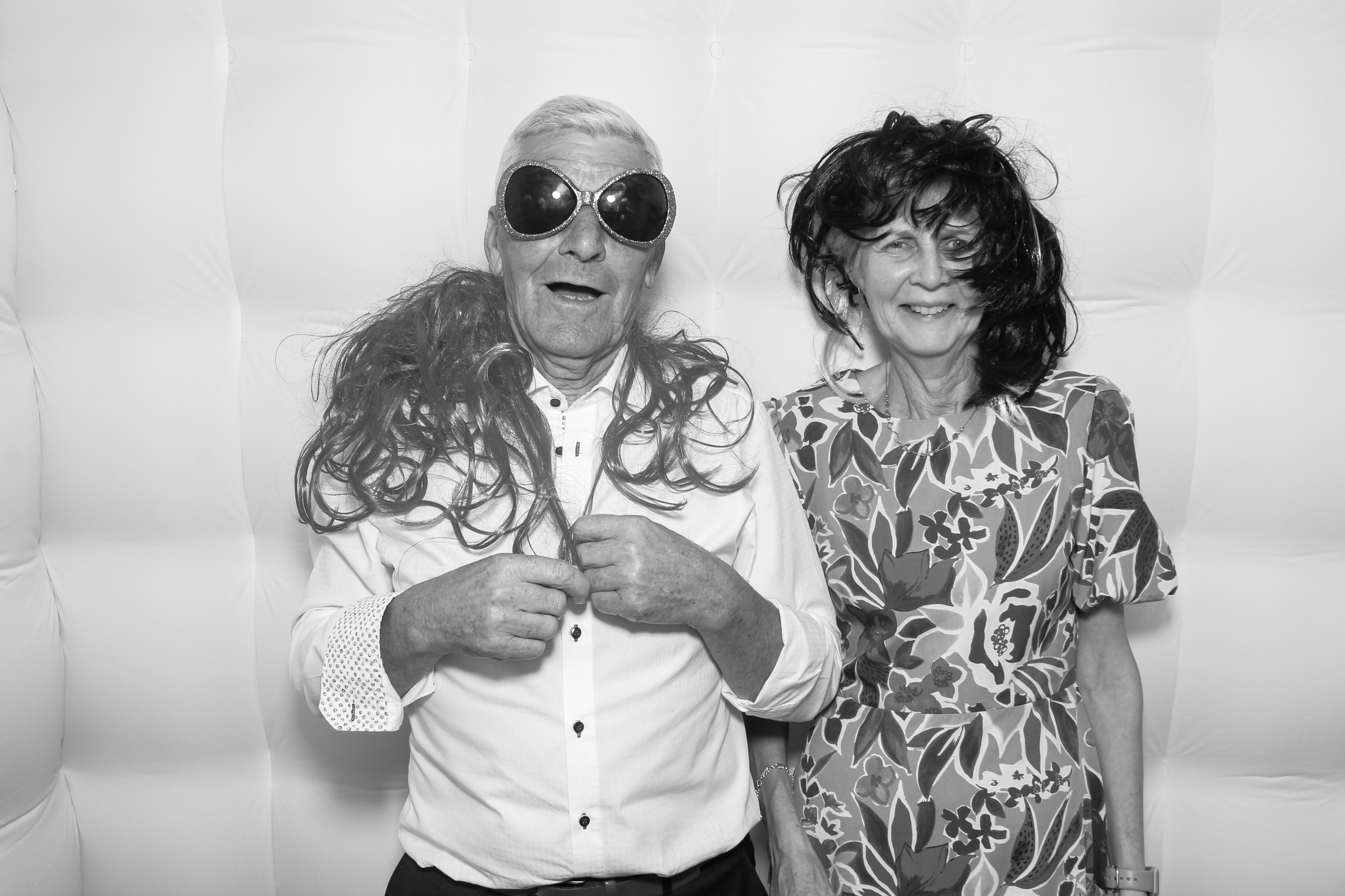 The Gallaghers | View more photos from the event at gallery.snapmagic.ie/u/SnapMagic/The-Gallaghers