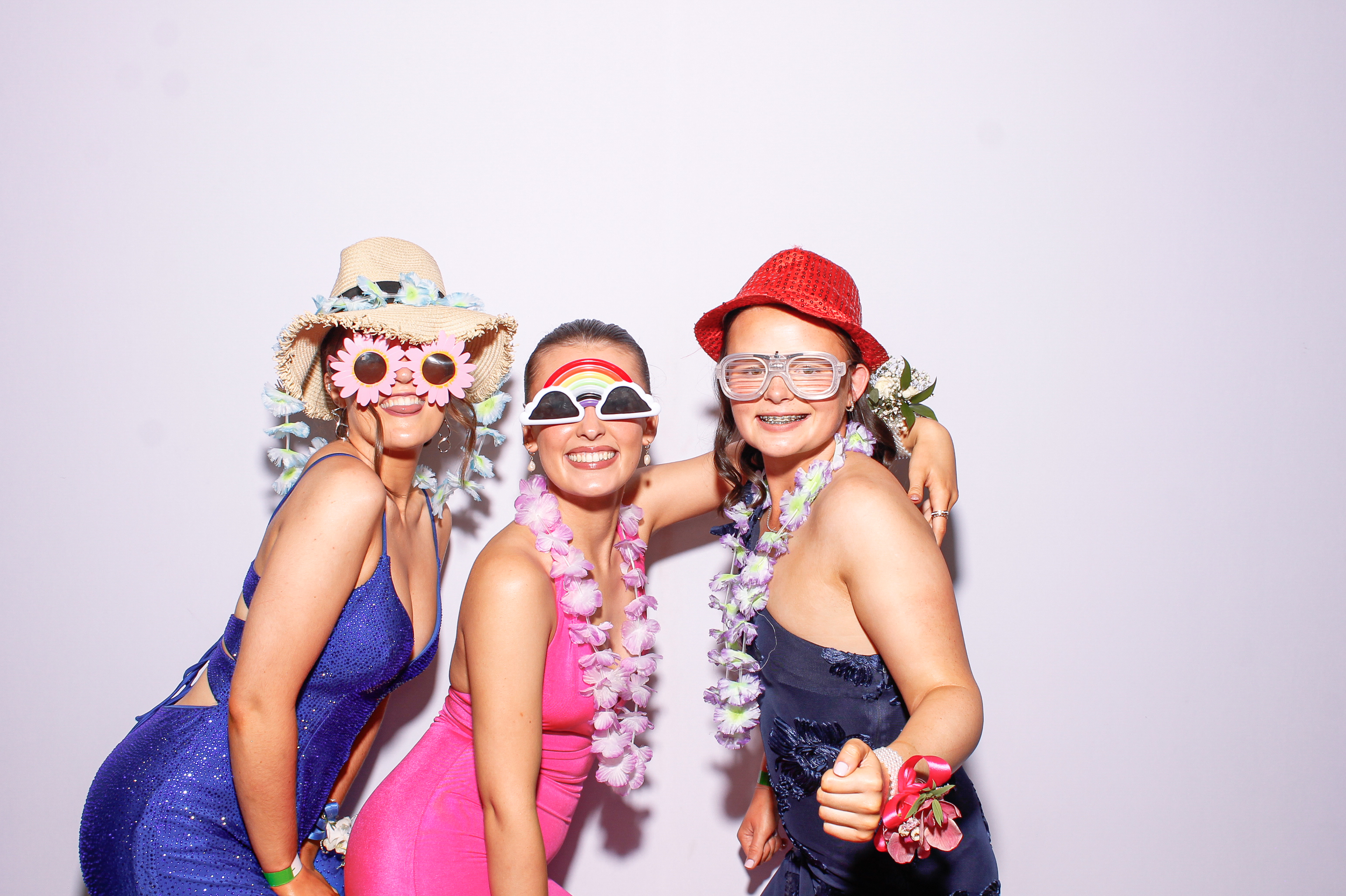 Ursuline College Debs 2026. | View more photos from the event at gallery.snapmagic.ie/u/SnapMagic/Ursuline-College-Debs-2026