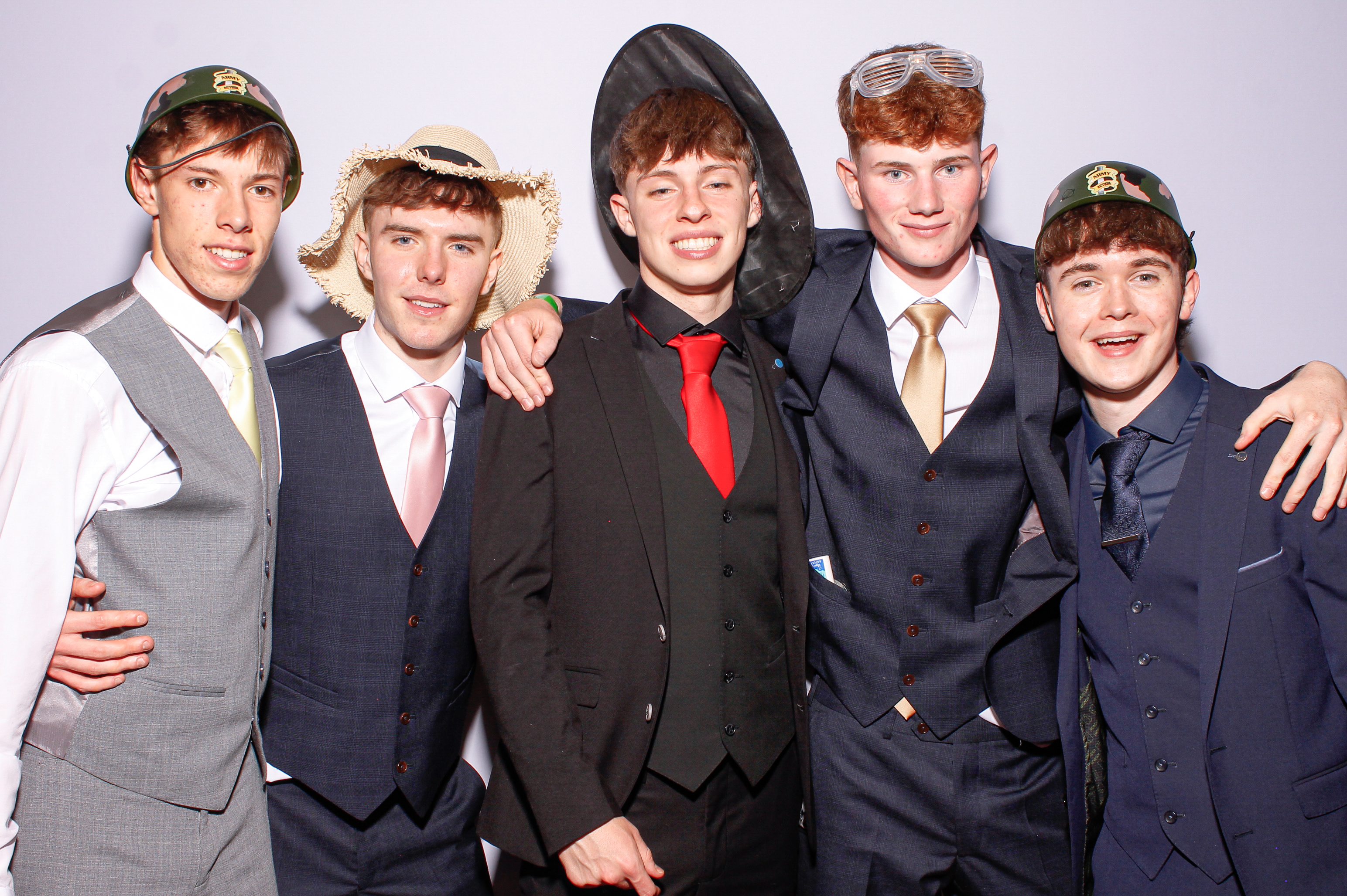 Ursuline College Debs 2026. | View more photos from the event at gallery.snapmagic.ie/u/SnapMagic/Ursuline-College-Debs-2026