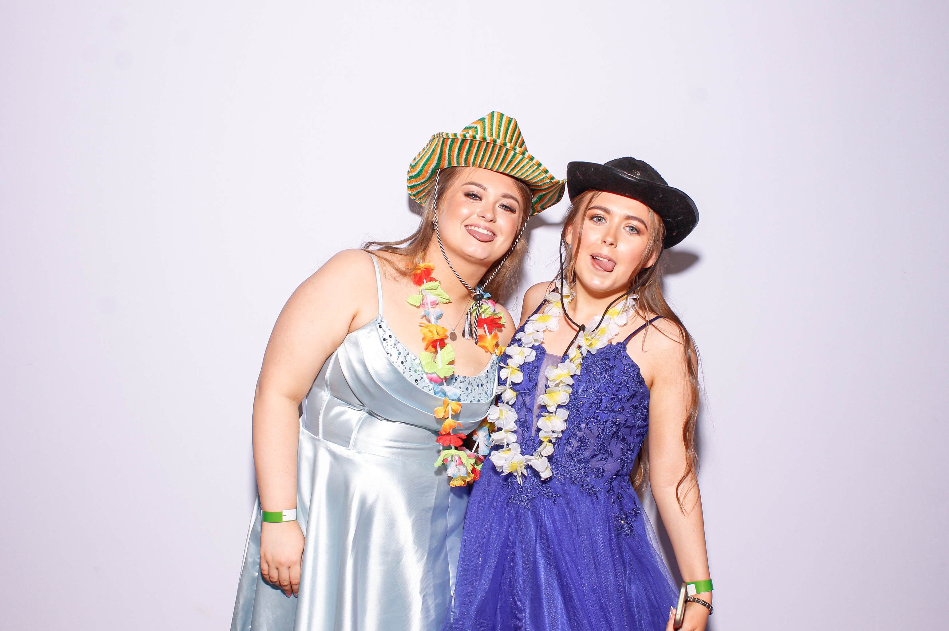 Ursuline College Debs 2026. | View more photos from the event at gallery.snapmagic.ie/u/SnapMagic/Ursuline-College-Debs-2026