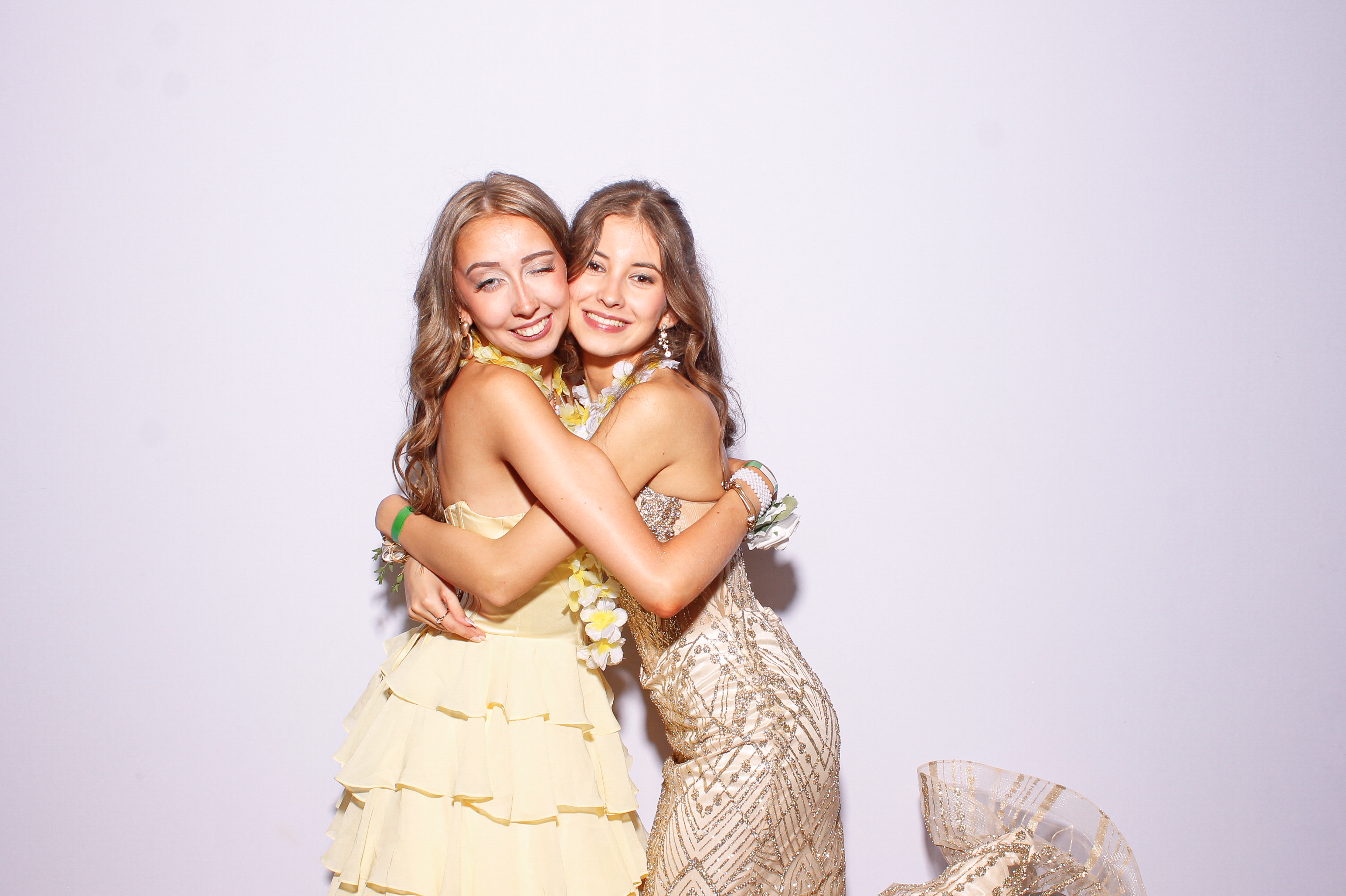 Ursuline College Debs 2026. | View more photos from the event at gallery.snapmagic.ie/u/SnapMagic/Ursuline-College-Debs-2026