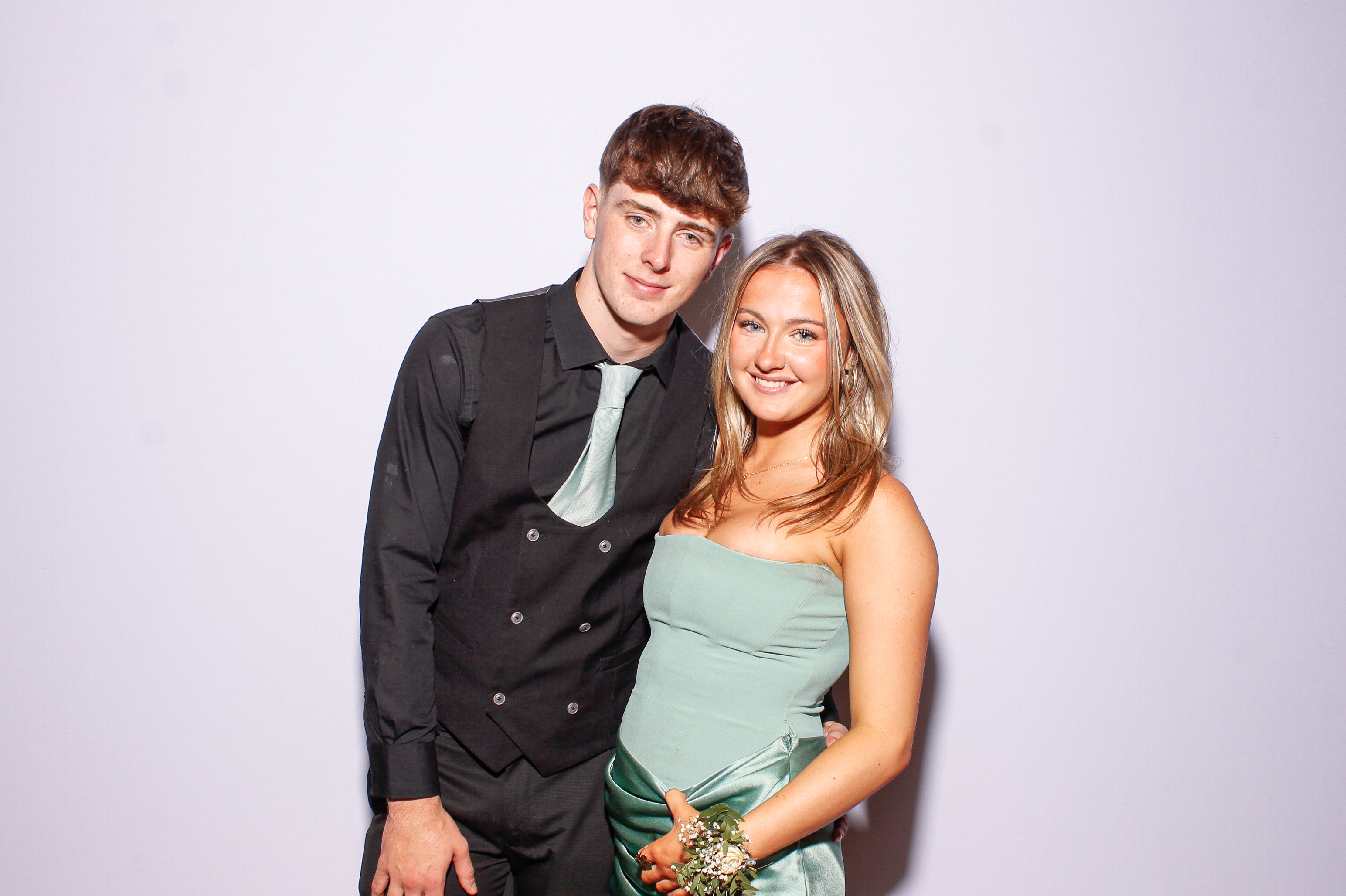 Ursuline College Debs 2026. | View more photos from the event at gallery.snapmagic.ie/u/SnapMagic/Ursuline-College-Debs-2026
