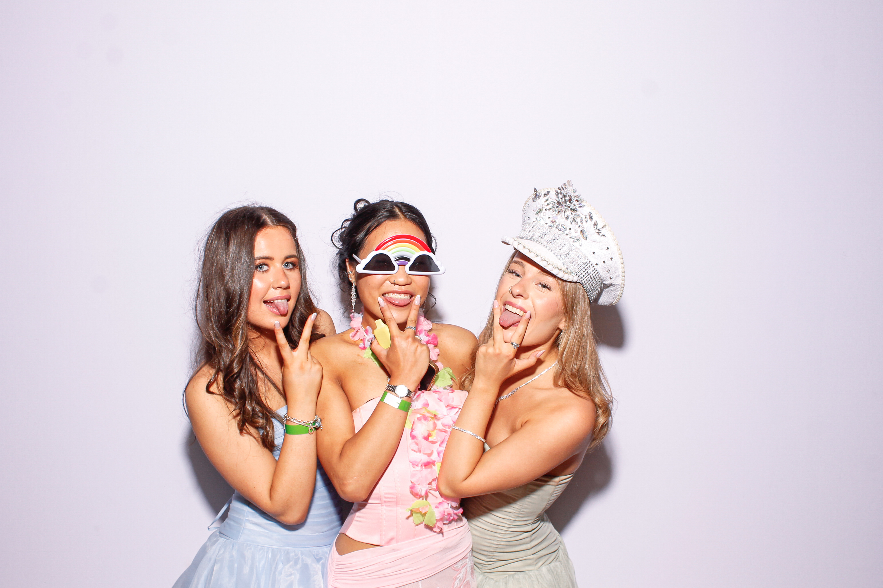 Ursuline College Debs 2026. | View more photos from the event at gallery.snapmagic.ie/u/SnapMagic/Ursuline-College-Debs-2026