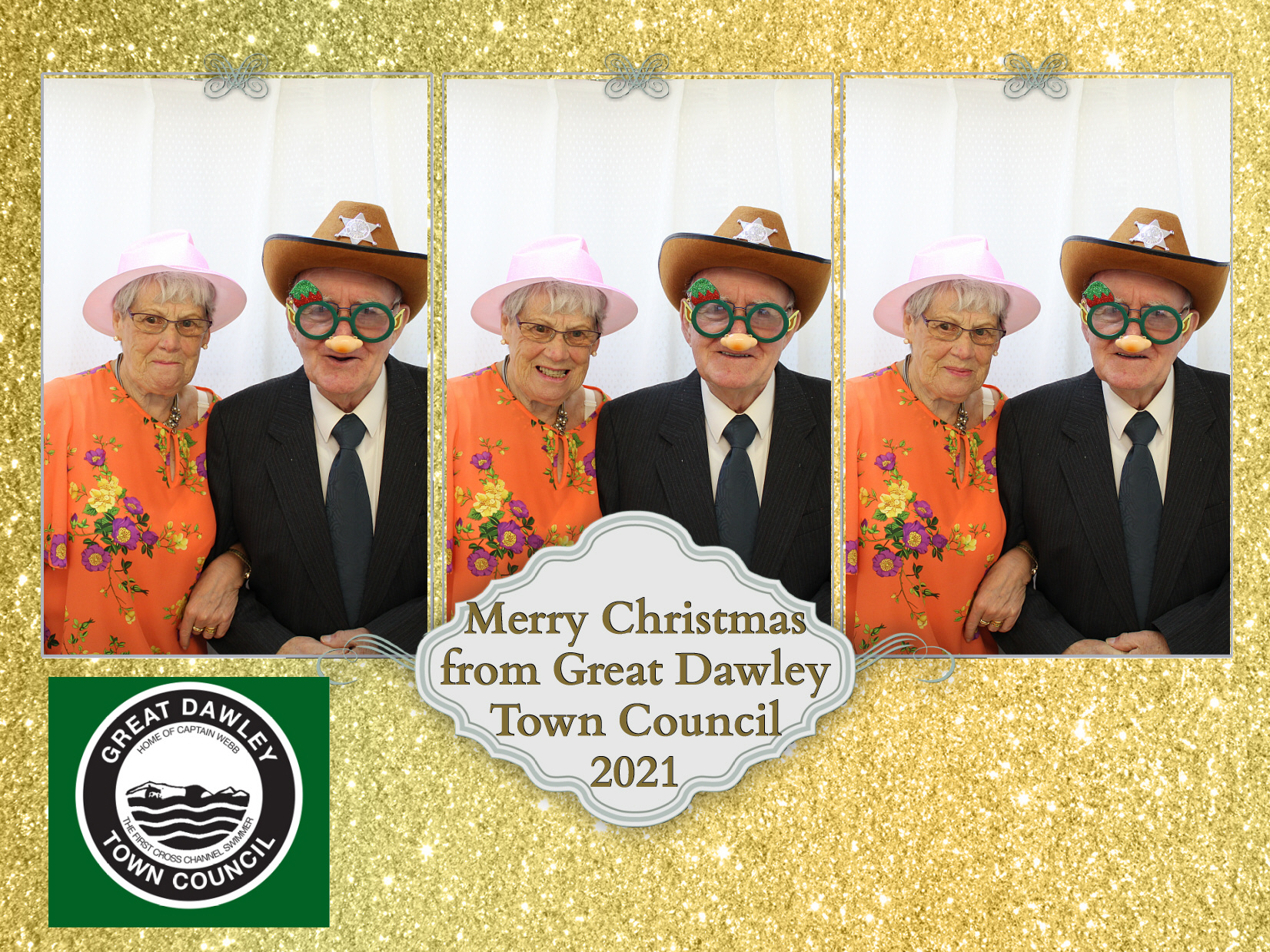 Great Dawley Town Council Over 60's Christmas Party | View more photos from the event at my.specialeventsphotobooths.co.uk/u/SpecialEventsPhotoBooths/Great-Dawley-Town-Council-Over-60s-Christmas-Party