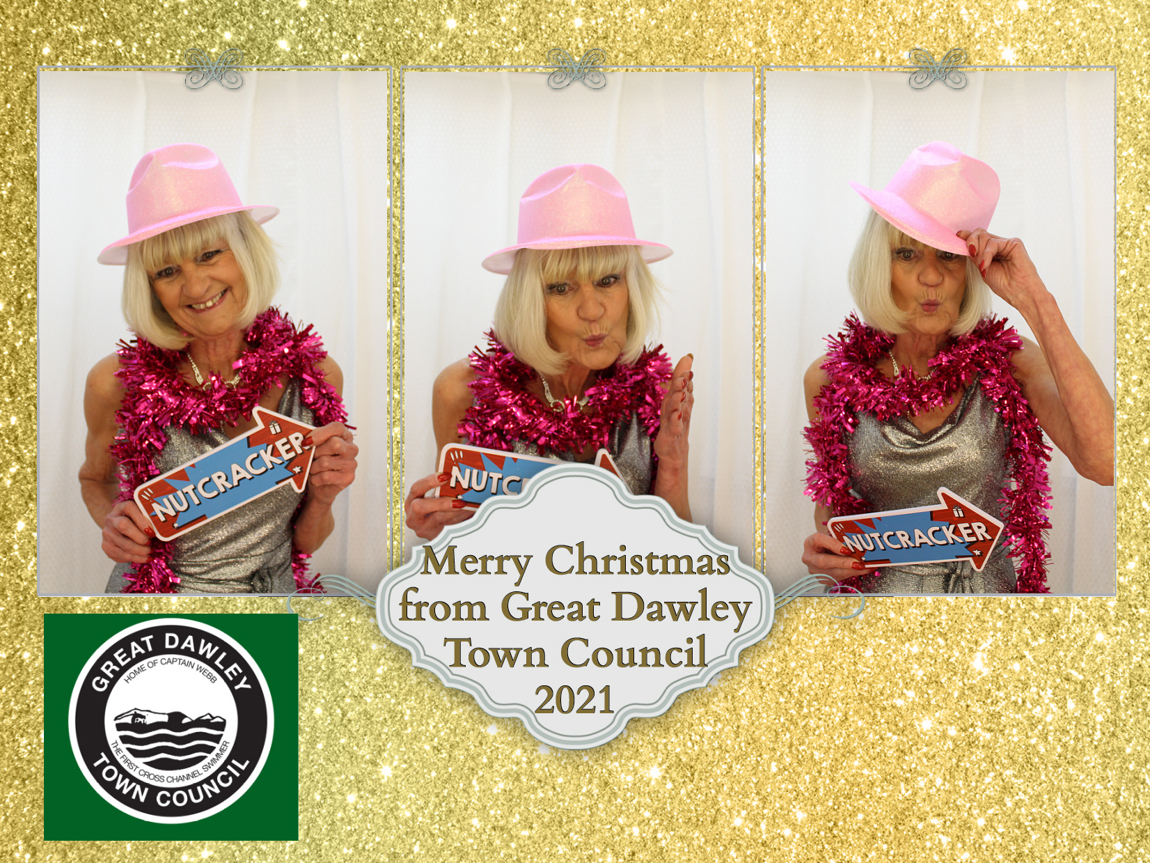 Great Dawley Town Council Over 60's Christmas Party | View more photos from the event at my.specialeventsphotobooths.co.uk/u/SpecialEventsPhotoBooths/Great-Dawley-Town-Council-Over-60s-Christmas-Party