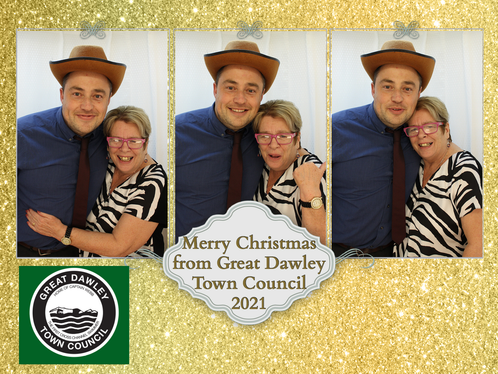Great Dawley Town Council Over 60's Christmas Party | View more photos from the event at my.specialeventsphotobooths.co.uk/u/SpecialEventsPhotoBooths/Great-Dawley-Town-Council-Over-60s-Christmas-Party