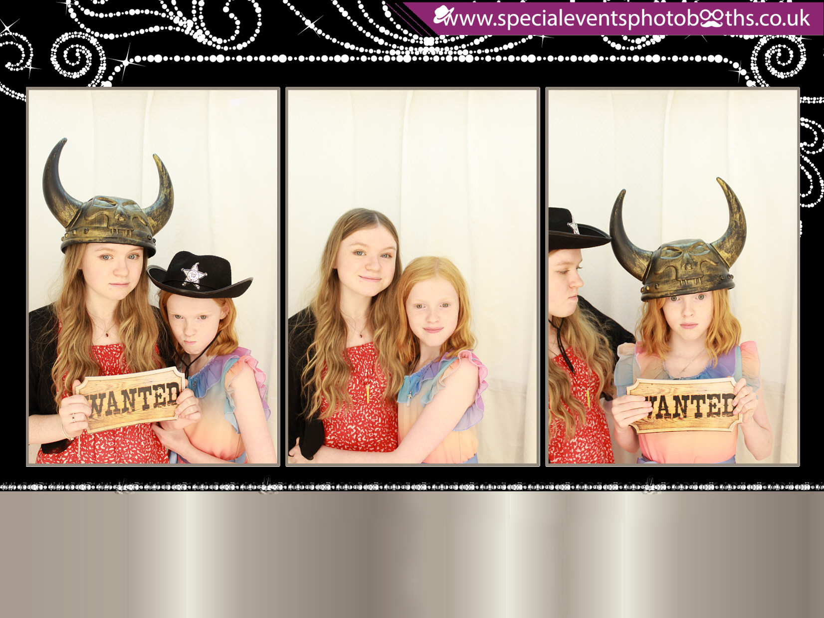 Linda's 70th Birthday | View more photos from the event at my.specialeventsphotobooths.co.uk/u/SpecialEventsPhotoBooths/Lindas-70th-Birthday