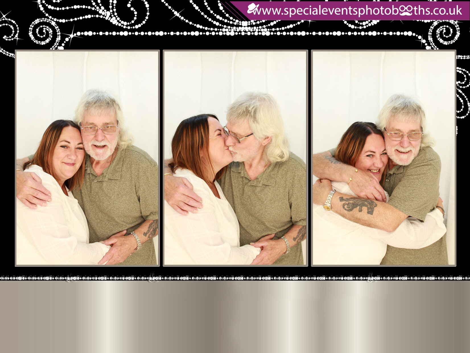 Linda's 70th Birthday | View more photos from the event at my.specialeventsphotobooths.co.uk/u/SpecialEventsPhotoBooths/Lindas-70th-Birthday