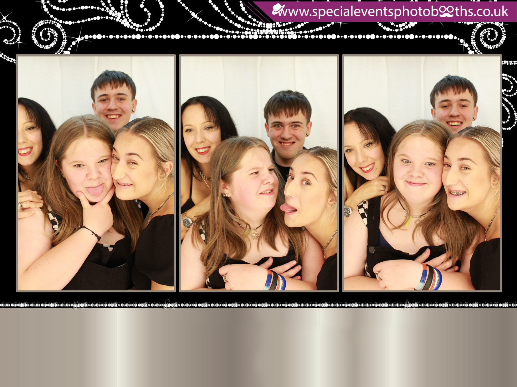 Linda's 70th Birthday | View more photos from the event at my.specialeventsphotobooths.co.uk/u/SpecialEventsPhotoBooths/Lindas-70th-Birthday