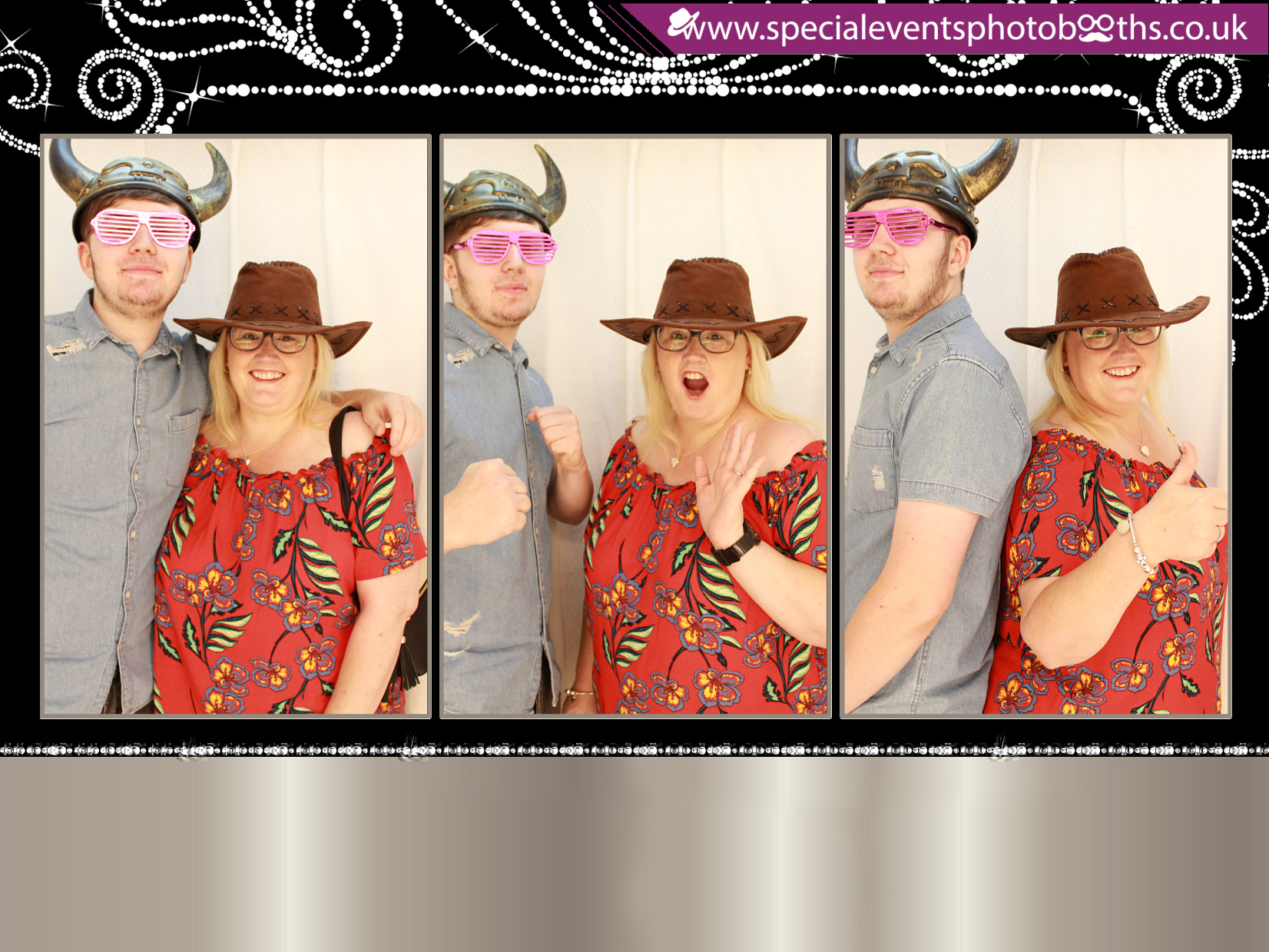 Linda's 70th Birthday | View more photos from the event at my.specialeventsphotobooths.co.uk/u/SpecialEventsPhotoBooths/Lindas-70th-Birthday