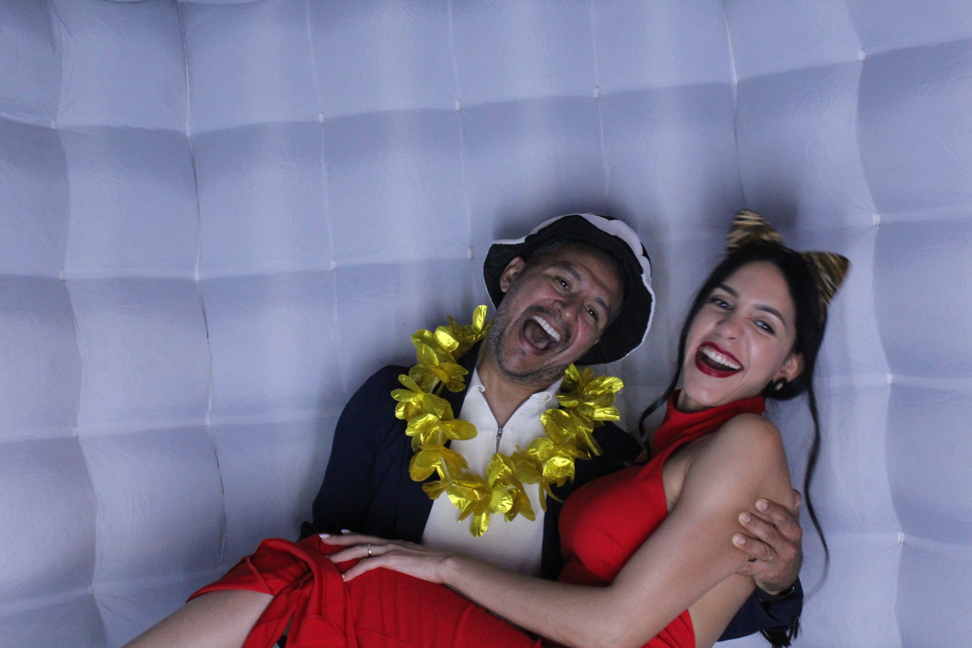 Matri Yanara & Miguel | View more photos from the event at galeria.stellareventos.cl/u/Stellar/Matri-Yanara-Miguel