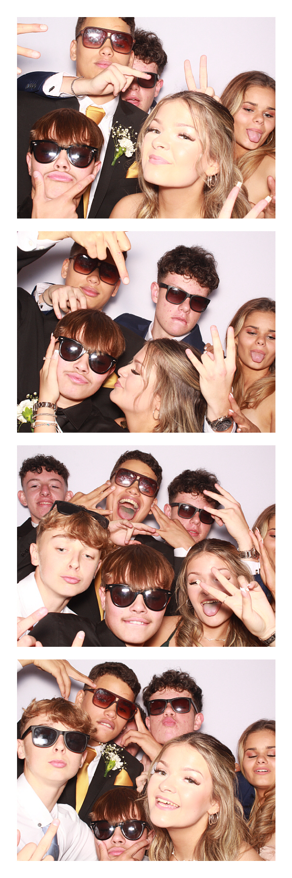 East Barnet School Prom 2022 | View more photos from the event at gallery.thephotocabin.co.uk/u/ThePhotoCabin/East-Barnet-School-Prom-2022
