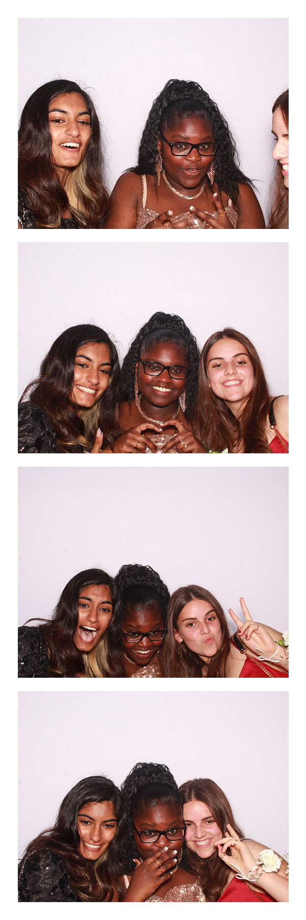 East Barnet School Prom 2022 | View more photos from the event at gallery.thephotocabin.co.uk/u/ThePhotoCabin/East-Barnet-School-Prom-2022