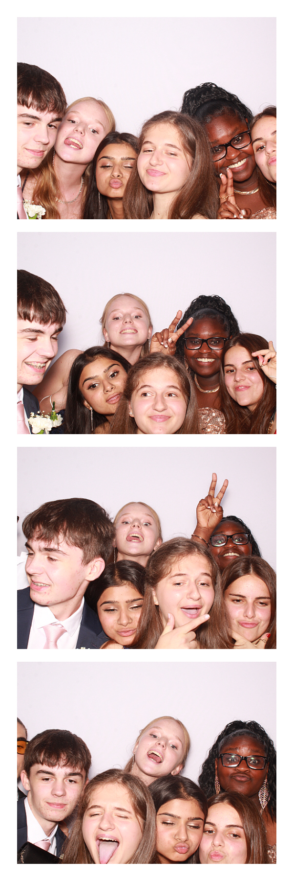 East Barnet School Prom 2022 | View more photos from the event at gallery.thephotocabin.co.uk/u/ThePhotoCabin/East-Barnet-School-Prom-2022