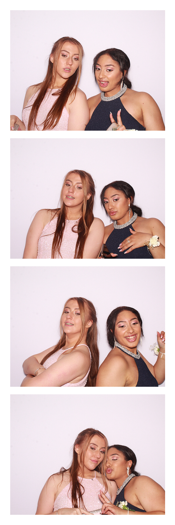 East Barnet School Prom 2022 | View more photos from the event at gallery.thephotocabin.co.uk/u/ThePhotoCabin/East-Barnet-School-Prom-2022