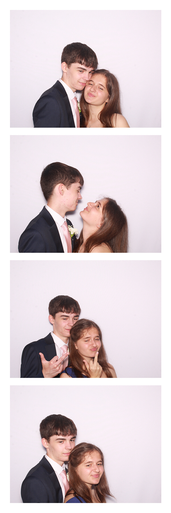 East Barnet School Prom 2022 | View more photos from the event at gallery.thephotocabin.co.uk/u/ThePhotoCabin/East-Barnet-School-Prom-2022