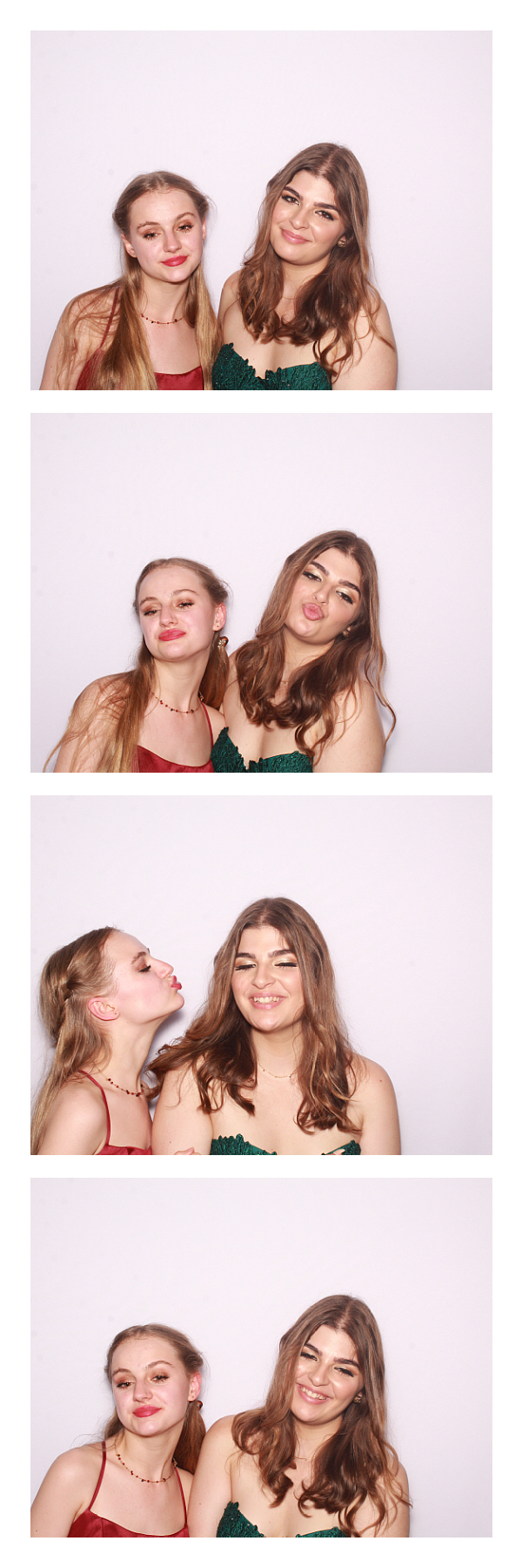 East Barnet School Prom 2022 | View more photos from the event at gallery.thephotocabin.co.uk/u/ThePhotoCabin/East-Barnet-School-Prom-2022