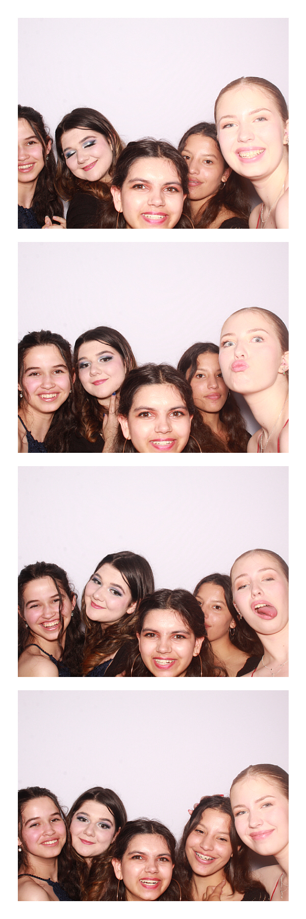 East Barnet School Prom 2022 | View more photos from the event at gallery.thephotocabin.co.uk/u/ThePhotoCabin/East-Barnet-School-Prom-2022