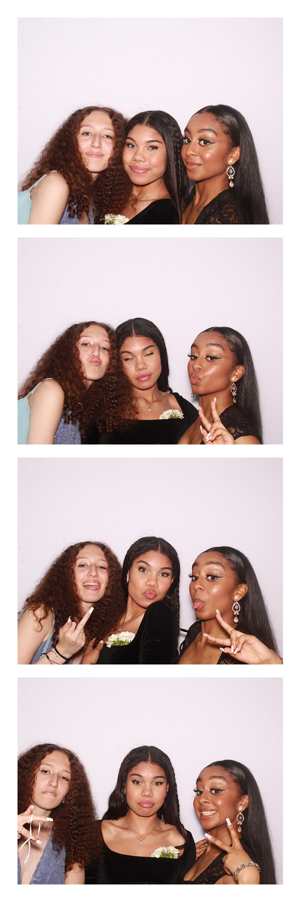 East Barnet School Prom 2022 | View more photos from the event at gallery.thephotocabin.co.uk/u/ThePhotoCabin/East-Barnet-School-Prom-2022
