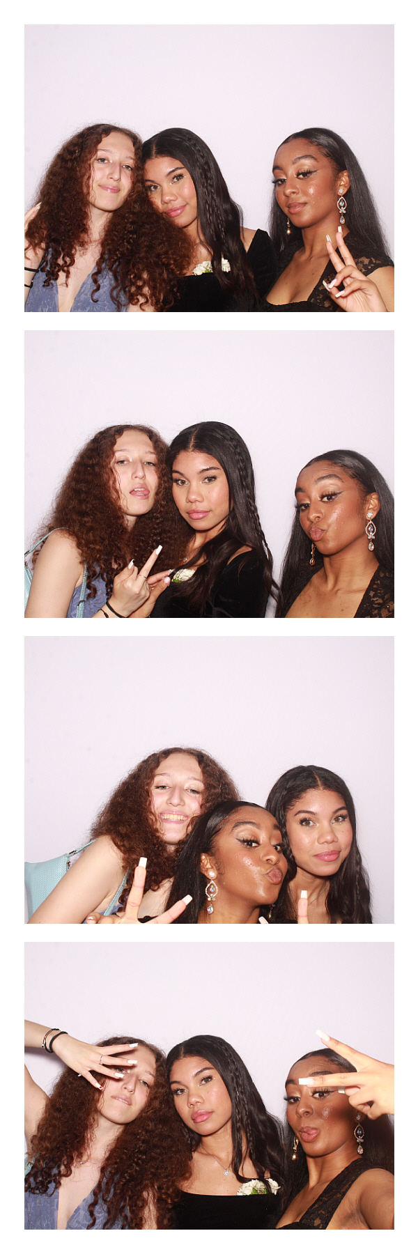 East Barnet School Prom 2022 | View more photos from the event at gallery.thephotocabin.co.uk/u/ThePhotoCabin/East-Barnet-School-Prom-2022