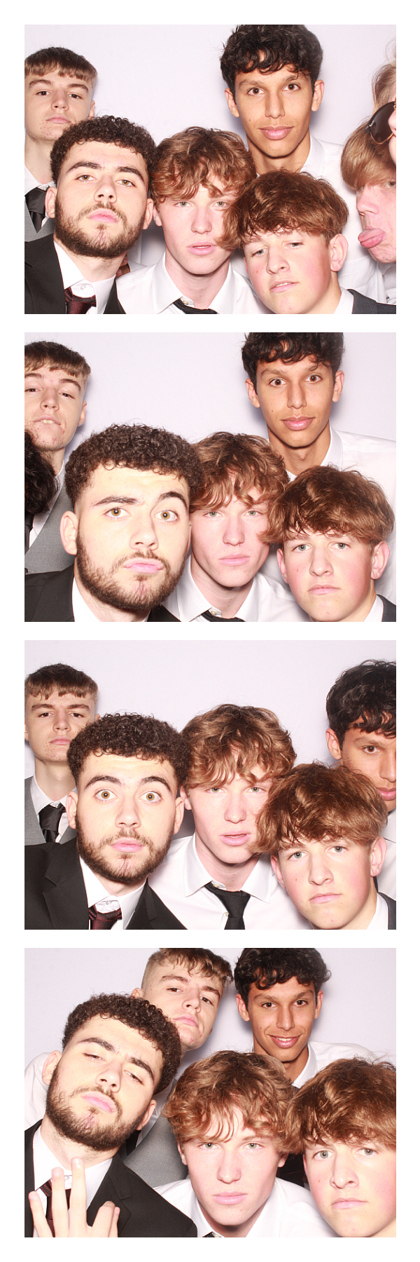 East Barnet School Prom 2022 | View more photos from the event at gallery.thephotocabin.co.uk/u/ThePhotoCabin/East-Barnet-School-Prom-2022
