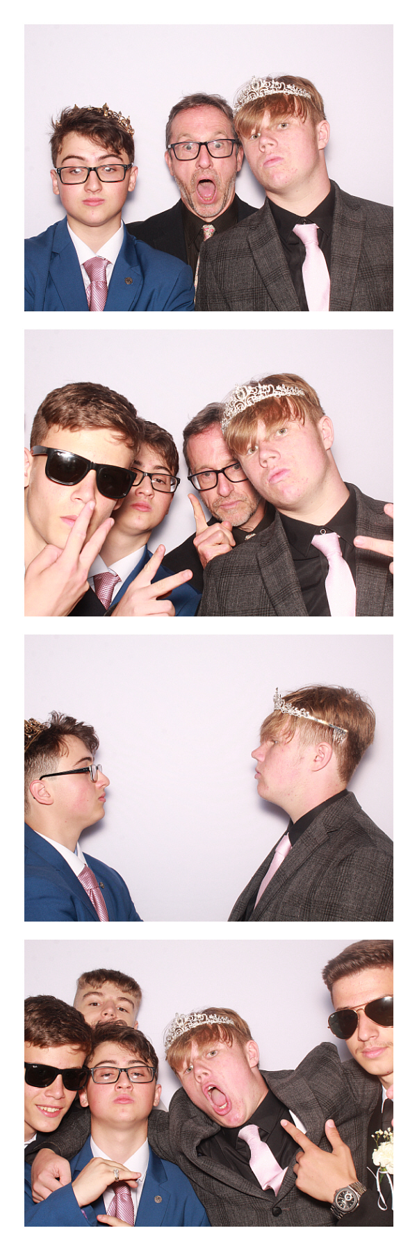 East Barnet School Prom 2022 | View more photos from the event at gallery.thephotocabin.co.uk/u/ThePhotoCabin/East-Barnet-School-Prom-2022