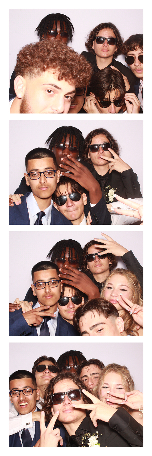 East Barnet School Prom 2022 | View more photos from the event at gallery.thephotocabin.co.uk/u/ThePhotoCabin/East-Barnet-School-Prom-2022