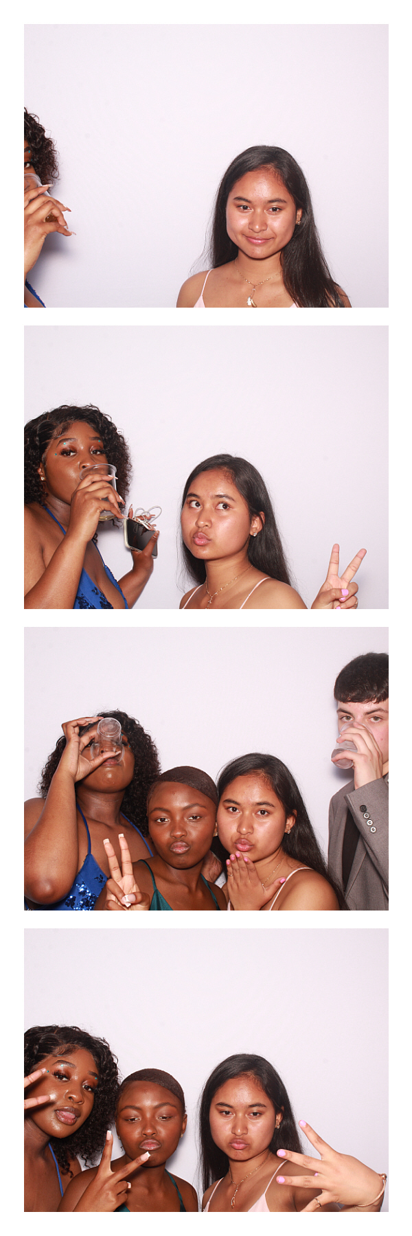 East Barnet School Prom 2022 | View more photos from the event at gallery.thephotocabin.co.uk/u/ThePhotoCabin/East-Barnet-School-Prom-2022