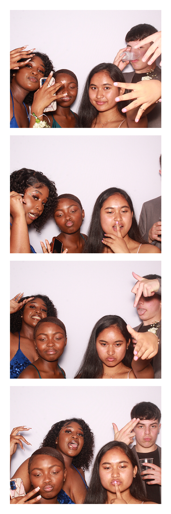 East Barnet School Prom 2022 | View more photos from the event at gallery.thephotocabin.co.uk/u/ThePhotoCabin/East-Barnet-School-Prom-2022