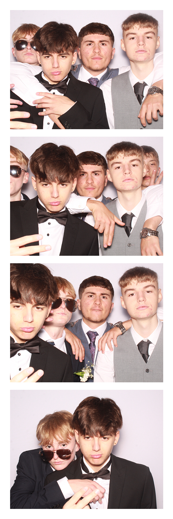 East Barnet School Prom 2022 | View more photos from the event at gallery.thephotocabin.co.uk/u/ThePhotoCabin/East-Barnet-School-Prom-2022